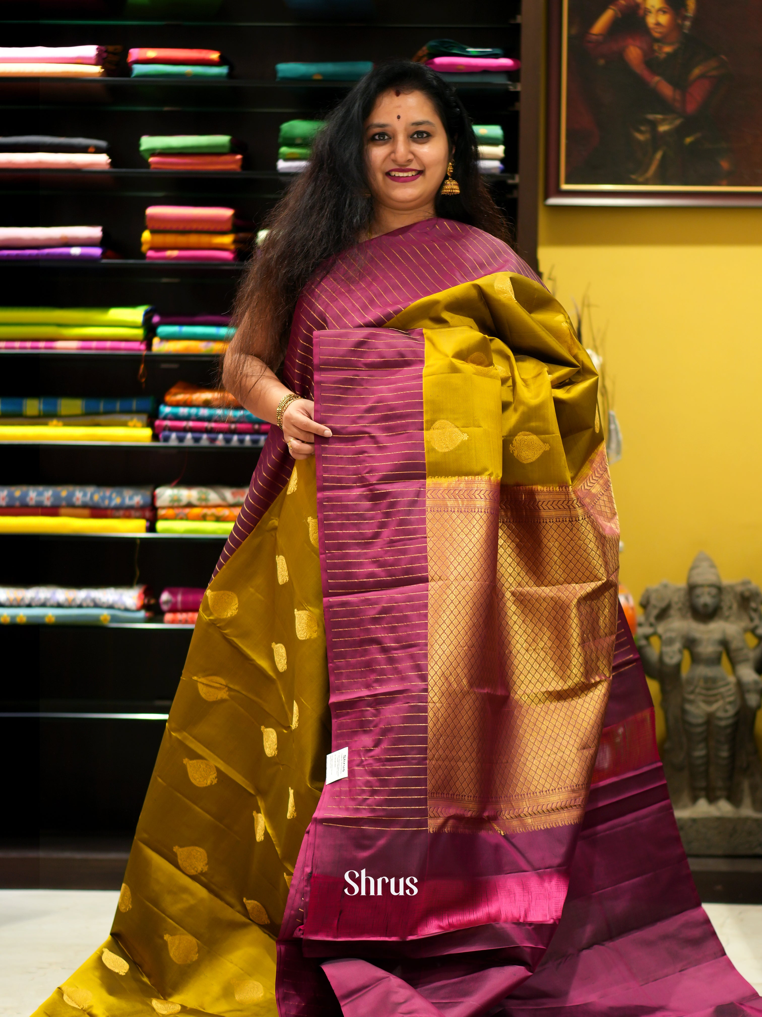 Mehandi Green & Maroon - Kanchipuram silk Saree