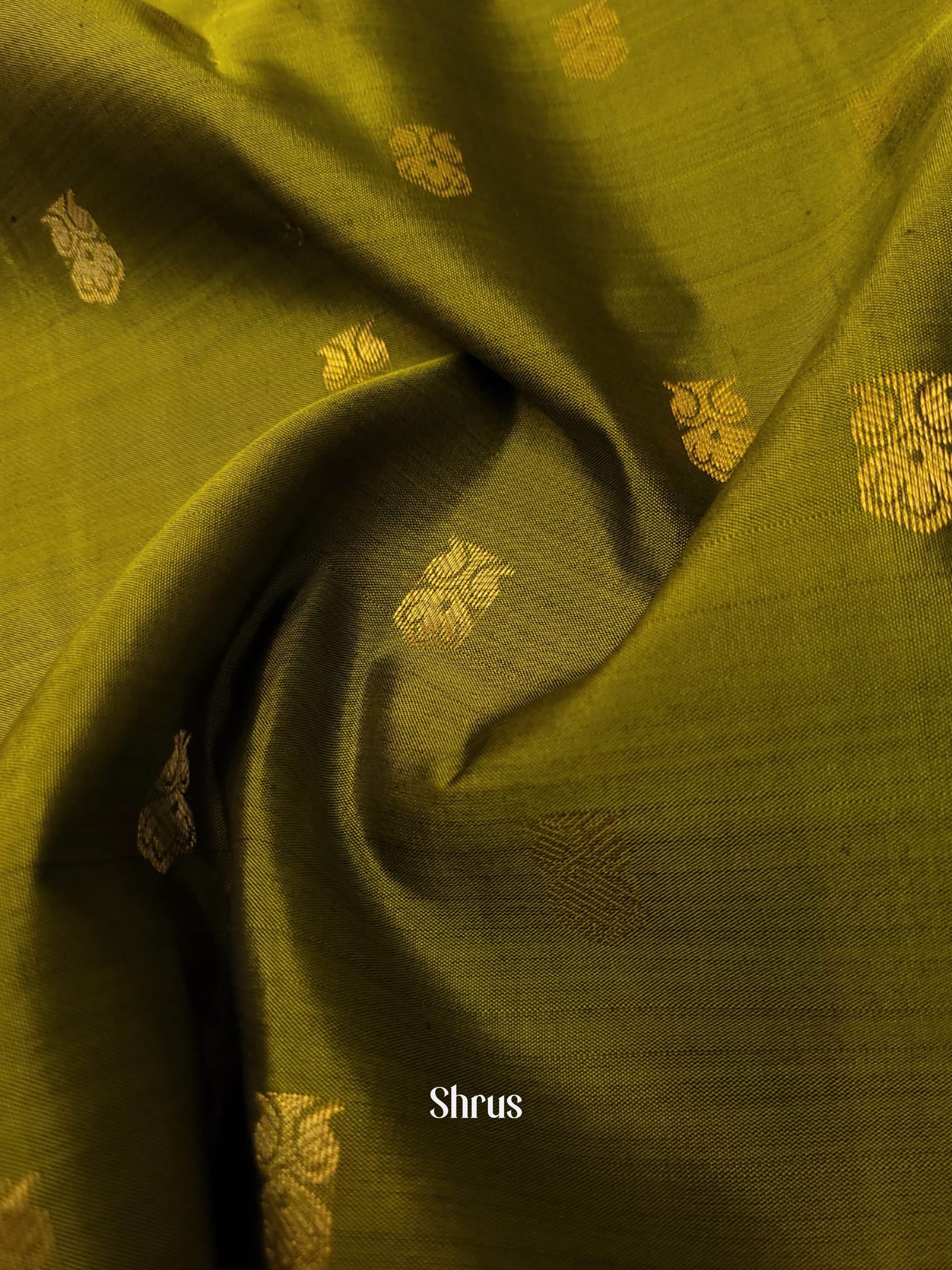 Green & Wine - Kanchipuram silk  Saree