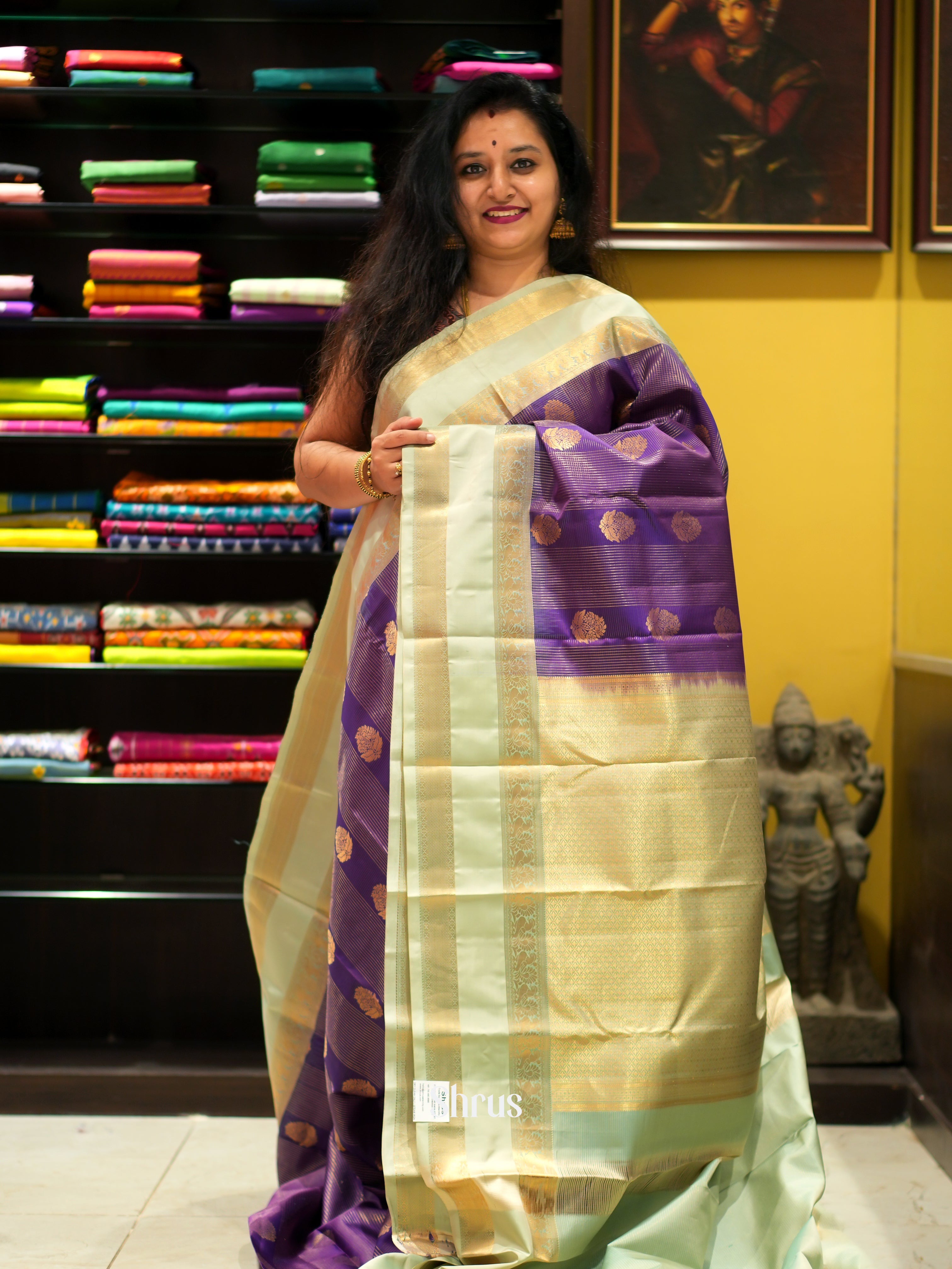 Violet & Elachi Green- Kanchipuram silk Saree