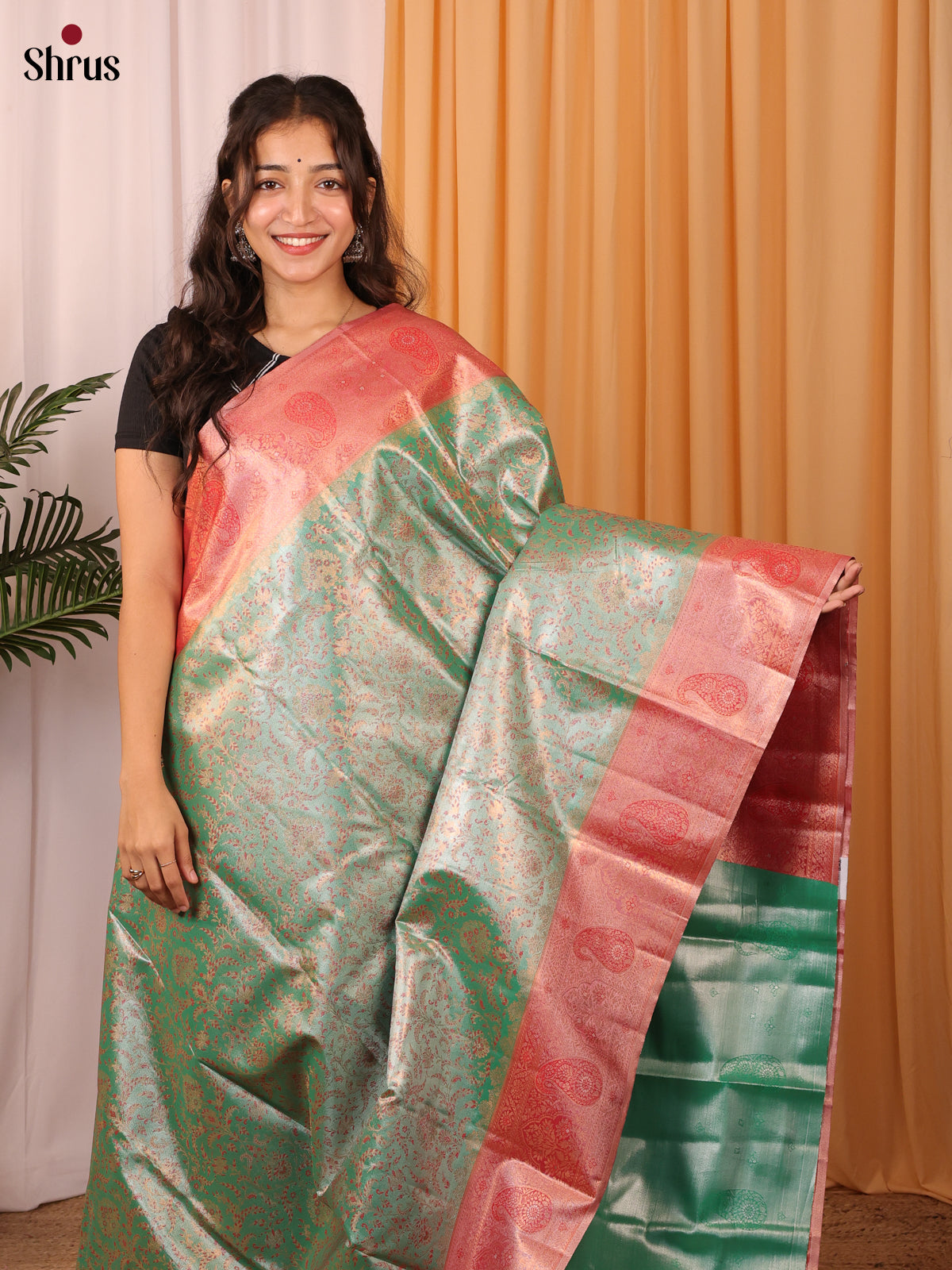 Green & Red - Kanchipuram-halfpure Saree