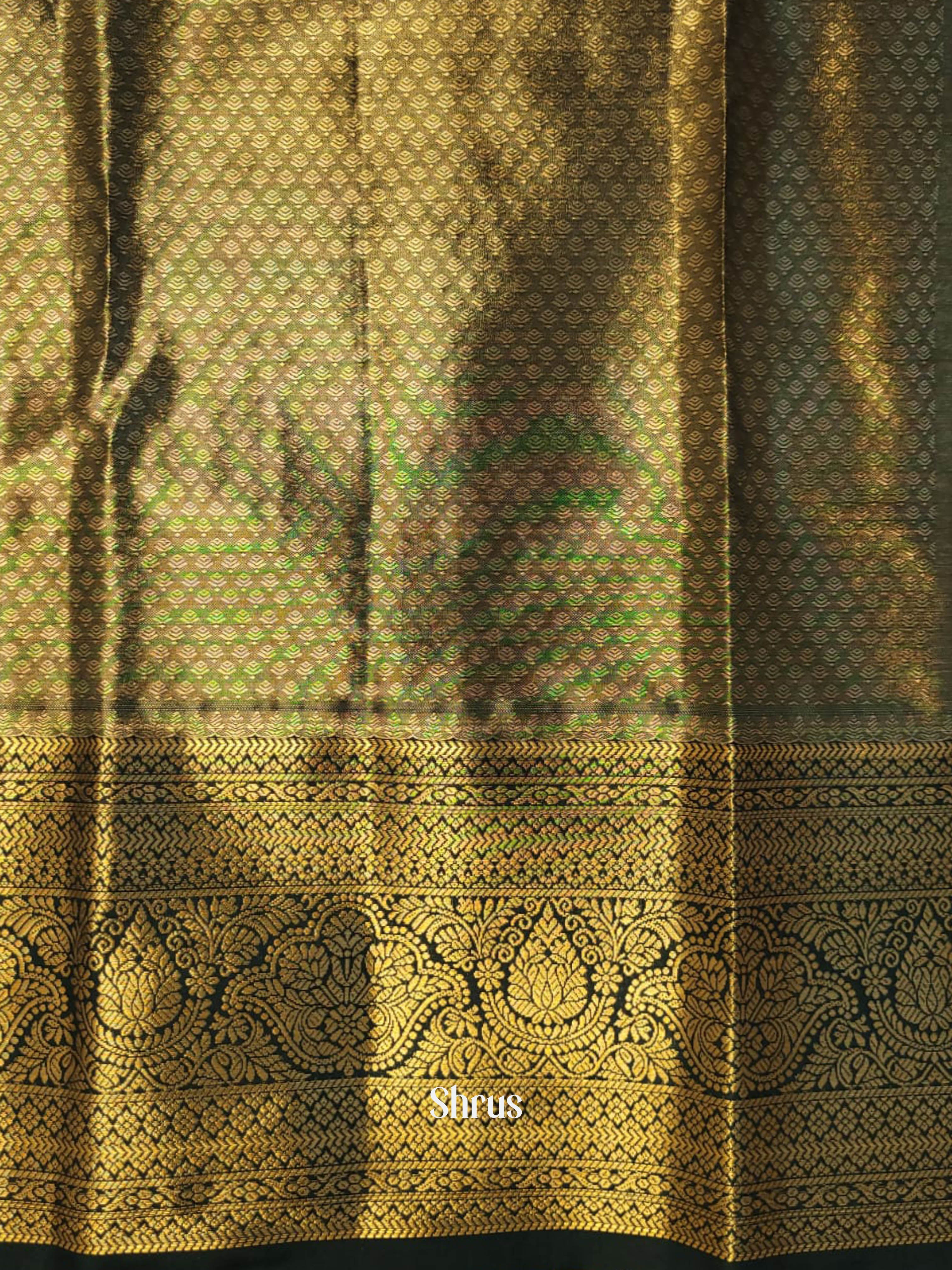 Peach  & Green - Kanchipuram-halfpure Saree