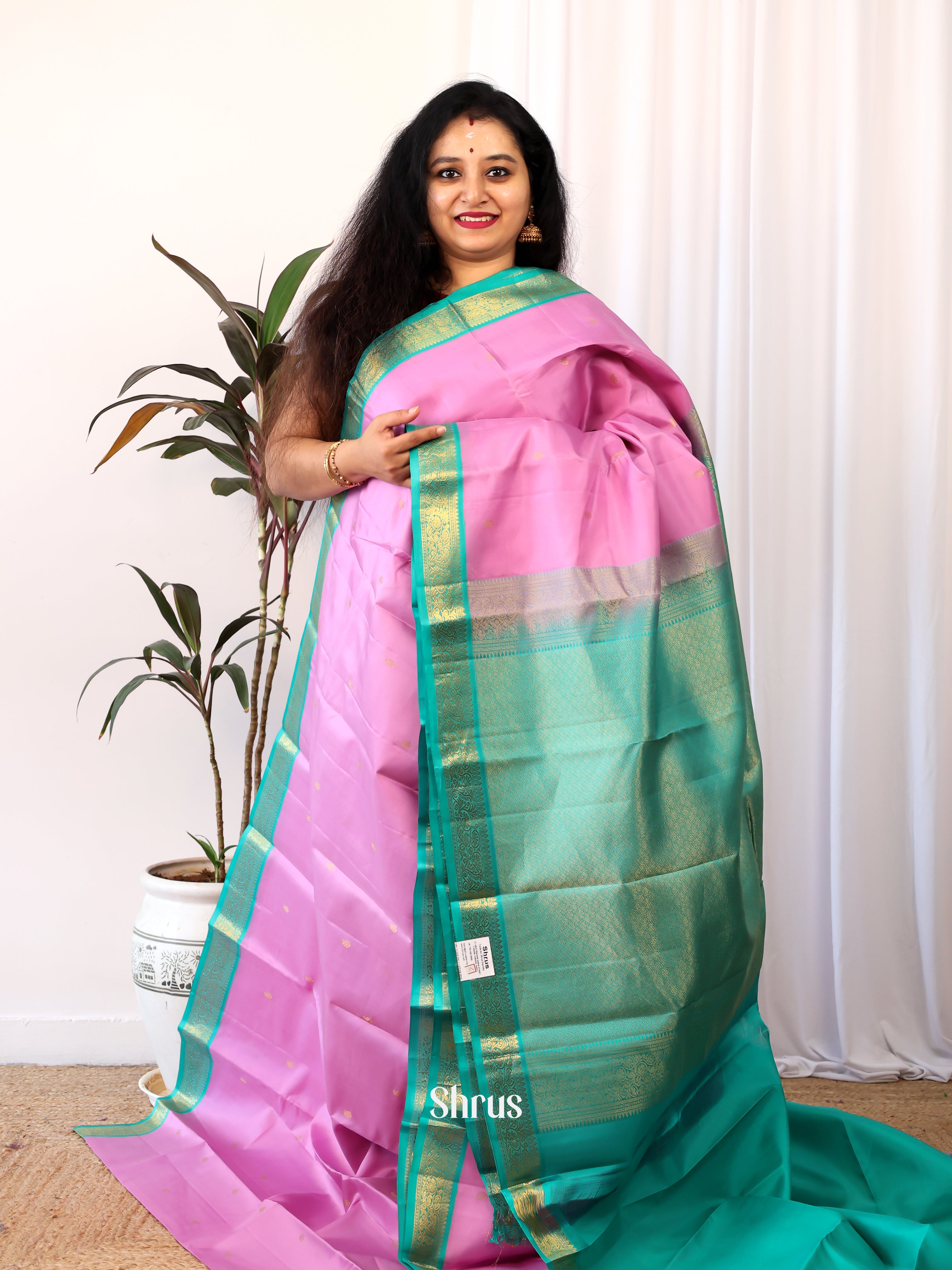 Pink & Green - Kanchipuram silk Saree