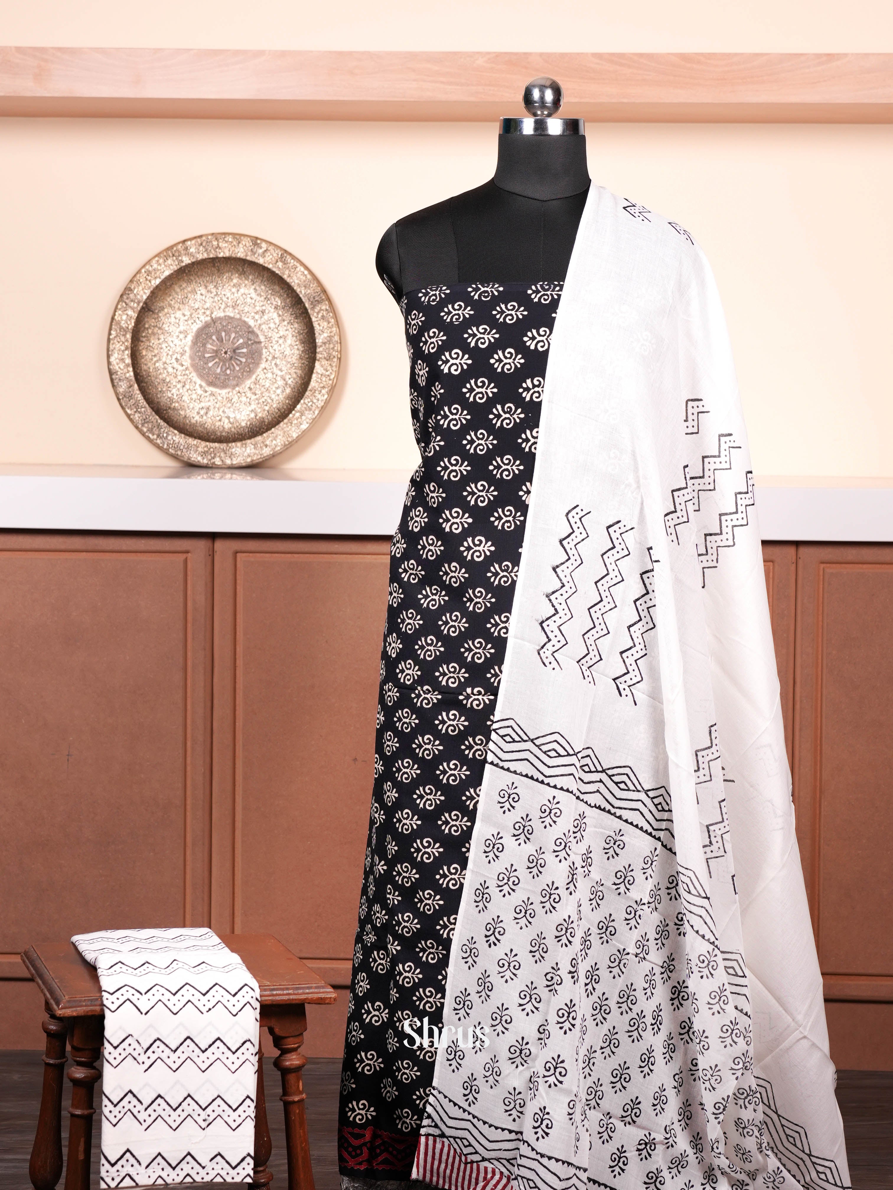 Black & White - Cotton salwar