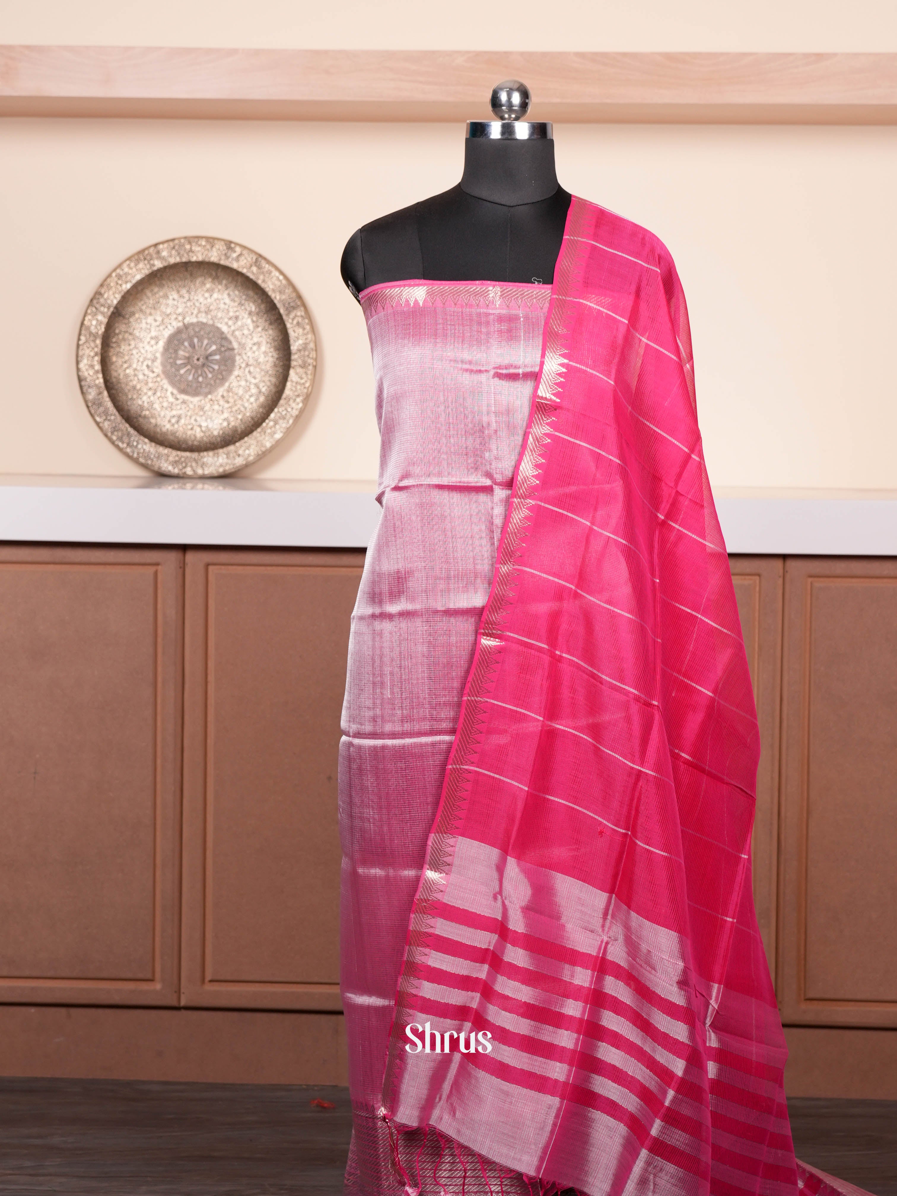 Pink   - mangalagirisico top & dupatta combo