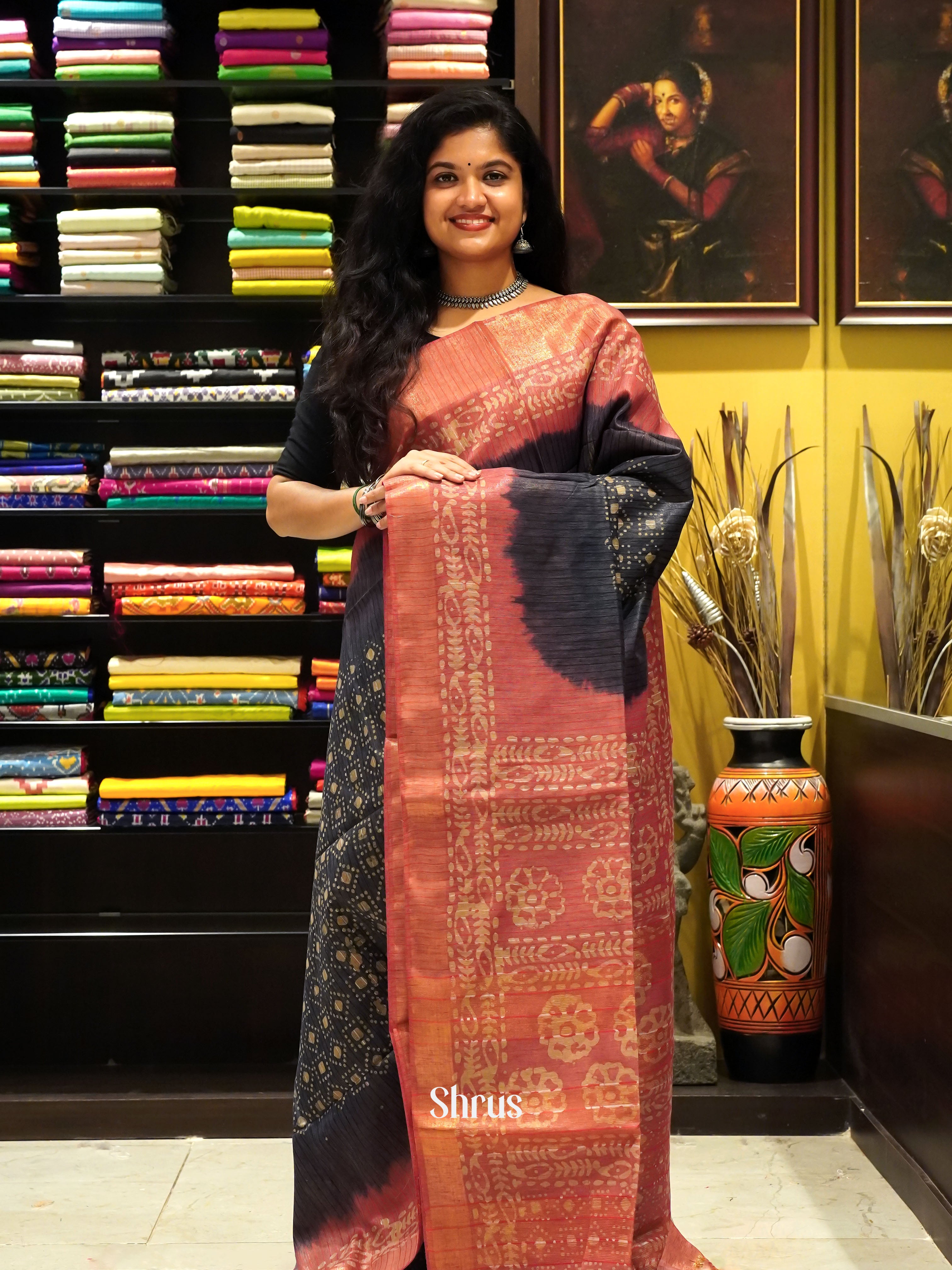 Black & Red - Bhatik Saree