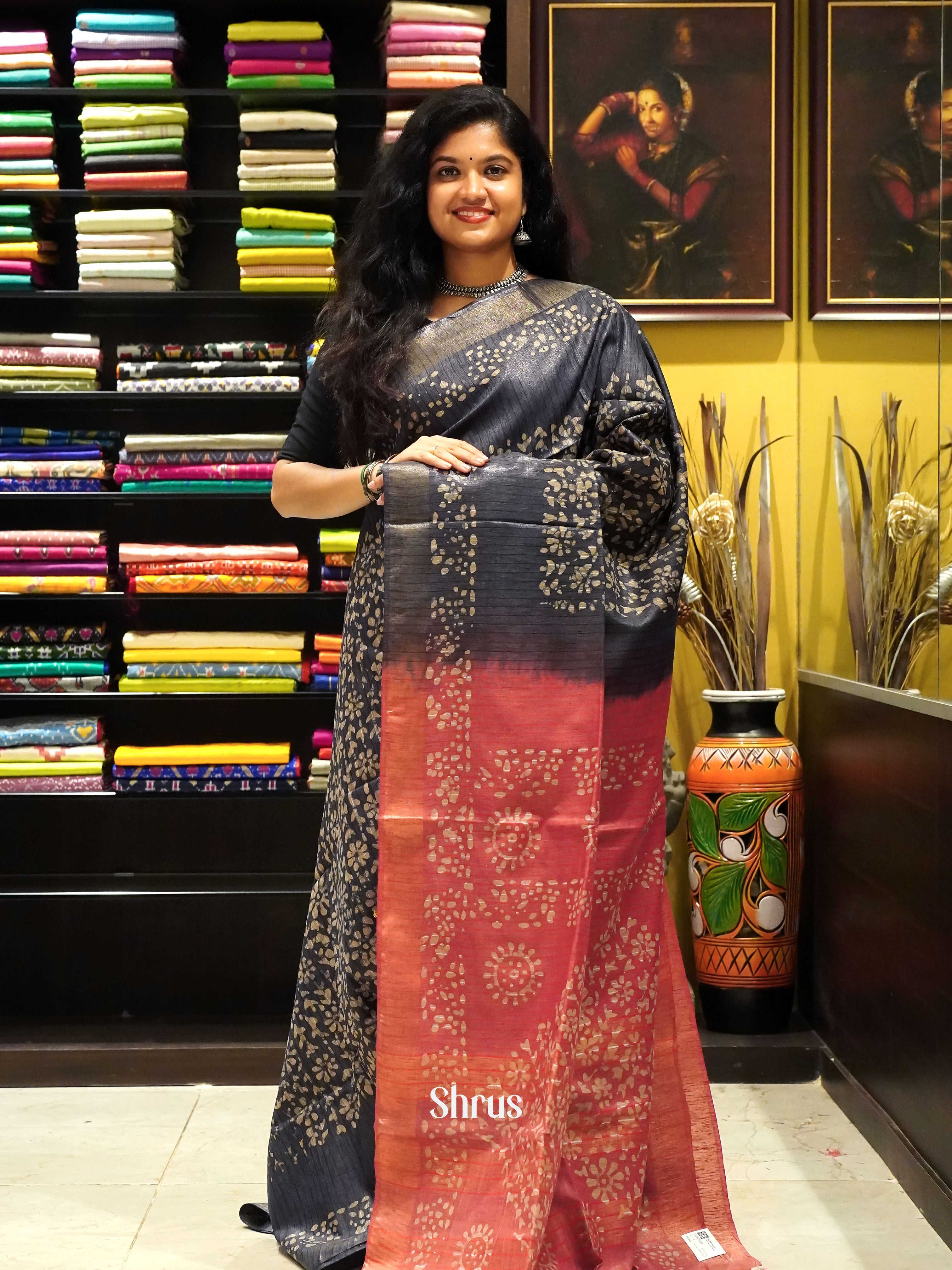 Black & Red  - Bhatik Saree