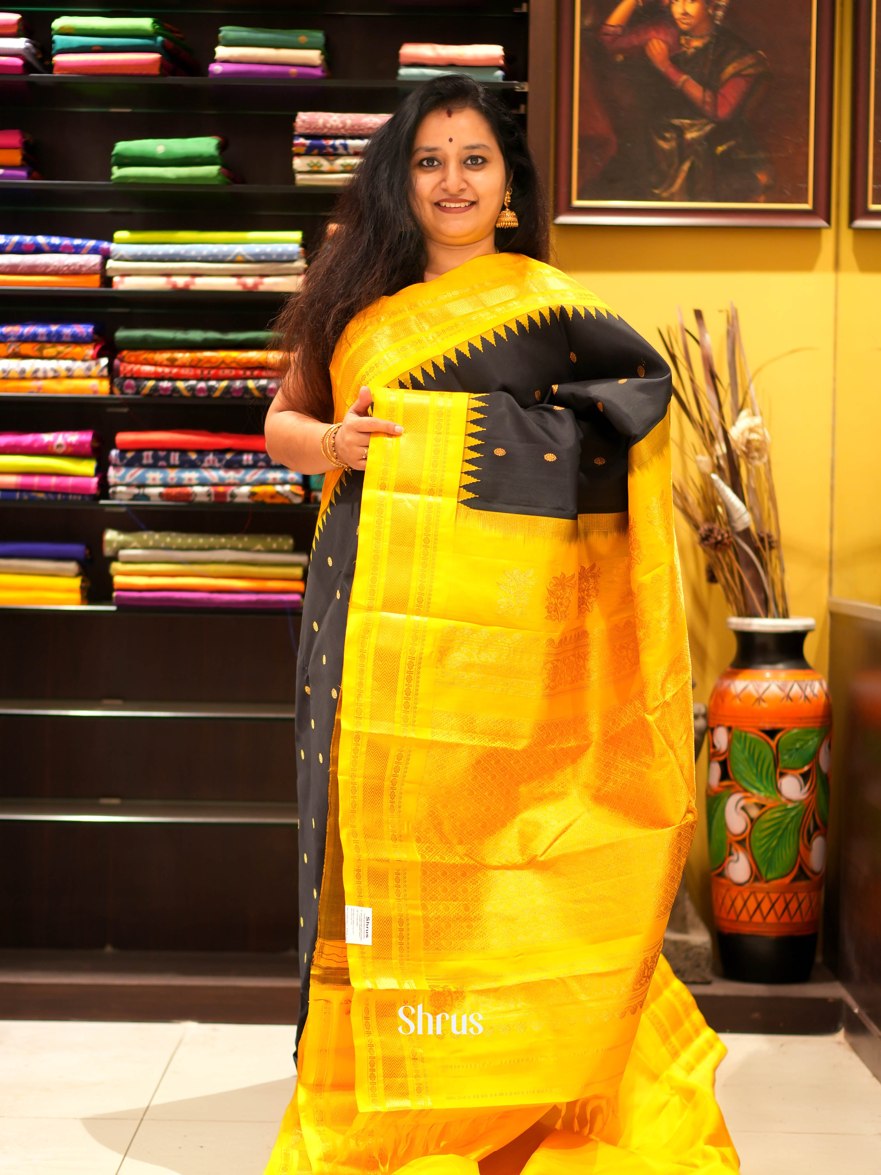 Black & Yellow - Gadwal Silk  Saree