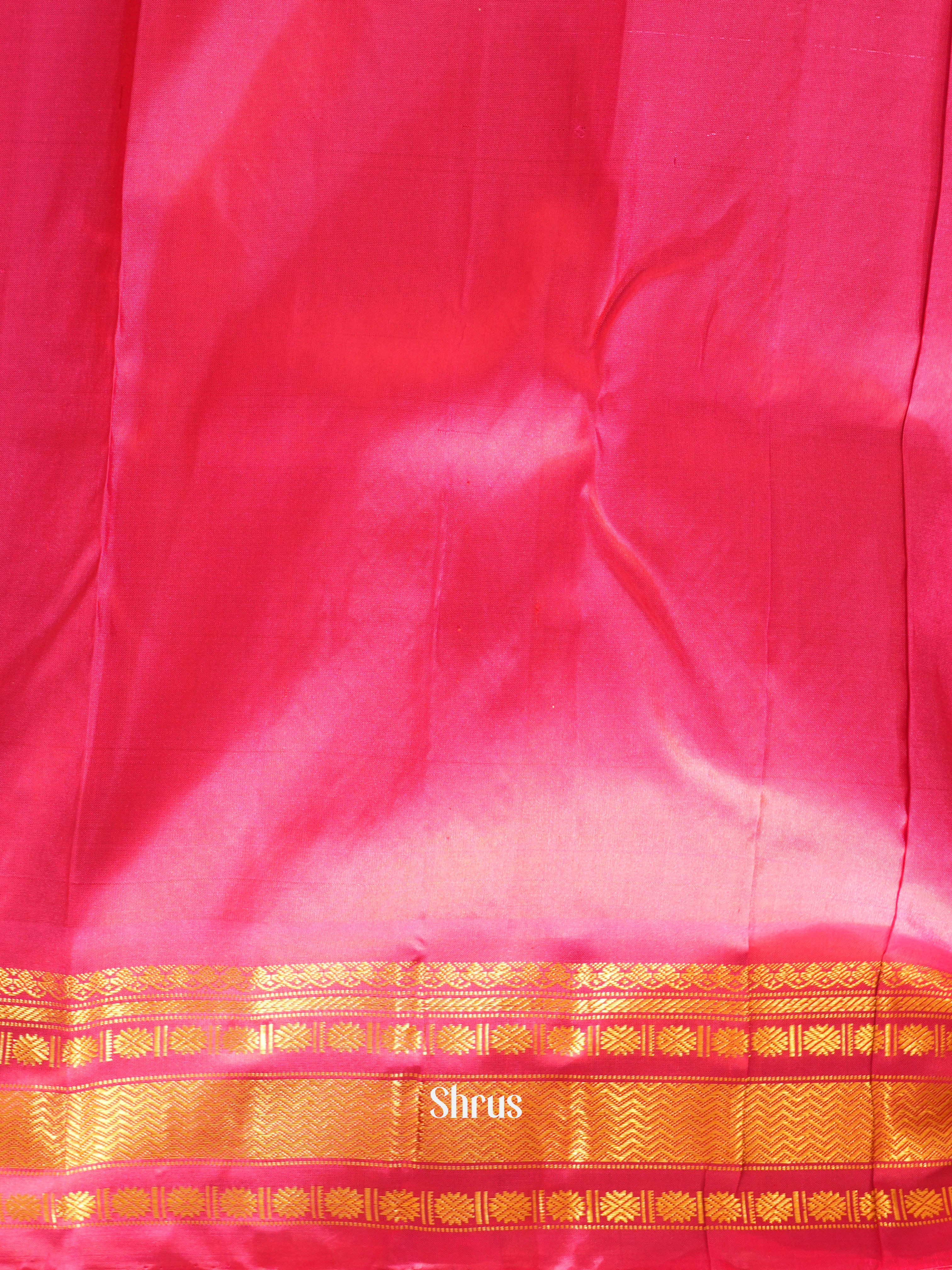 Cream & Pink - Gadwal Silk Saree