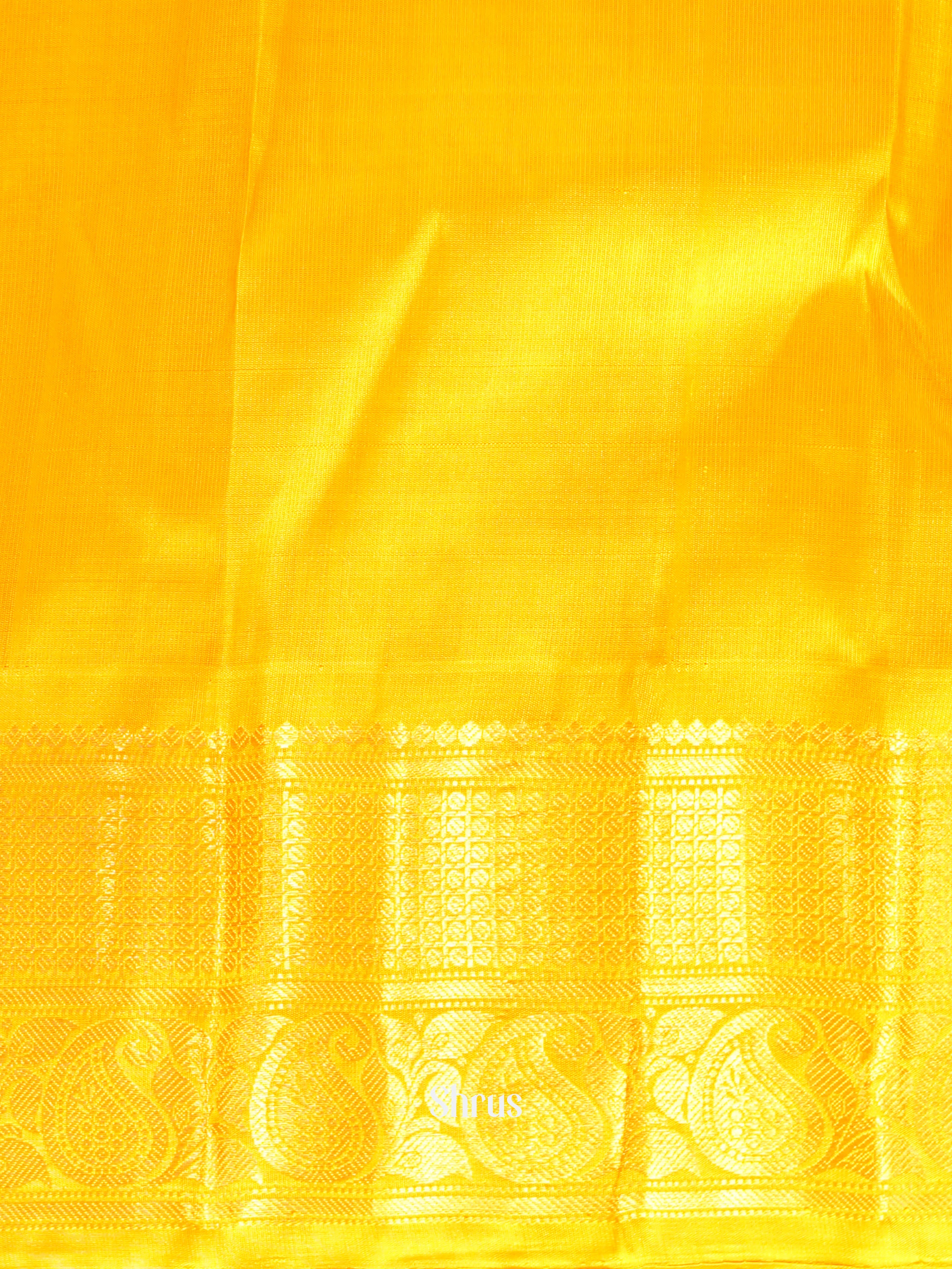 Cream & Yellow - Gadwal silk Saree