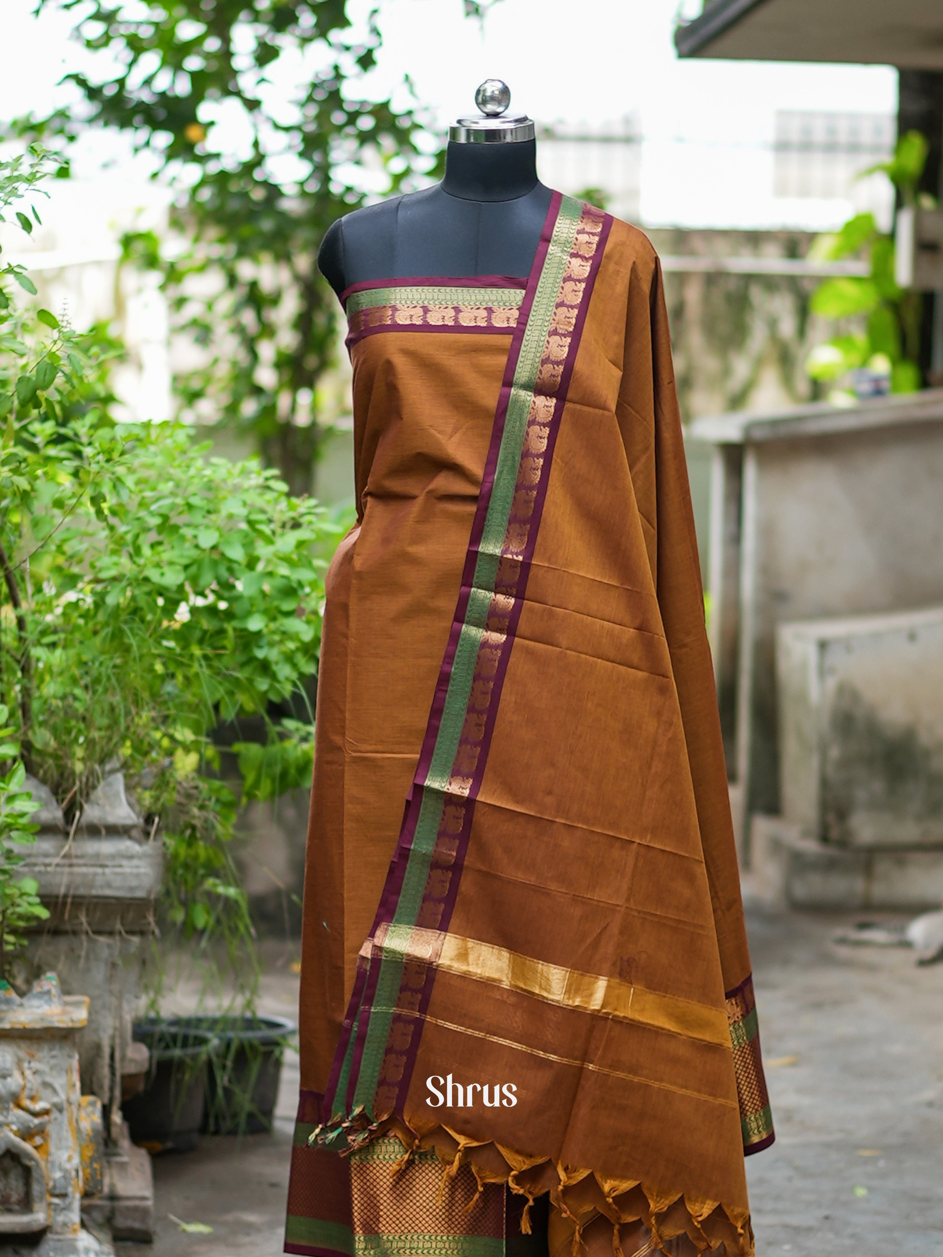 Honey & Brown - chettinad top & dupatta combo