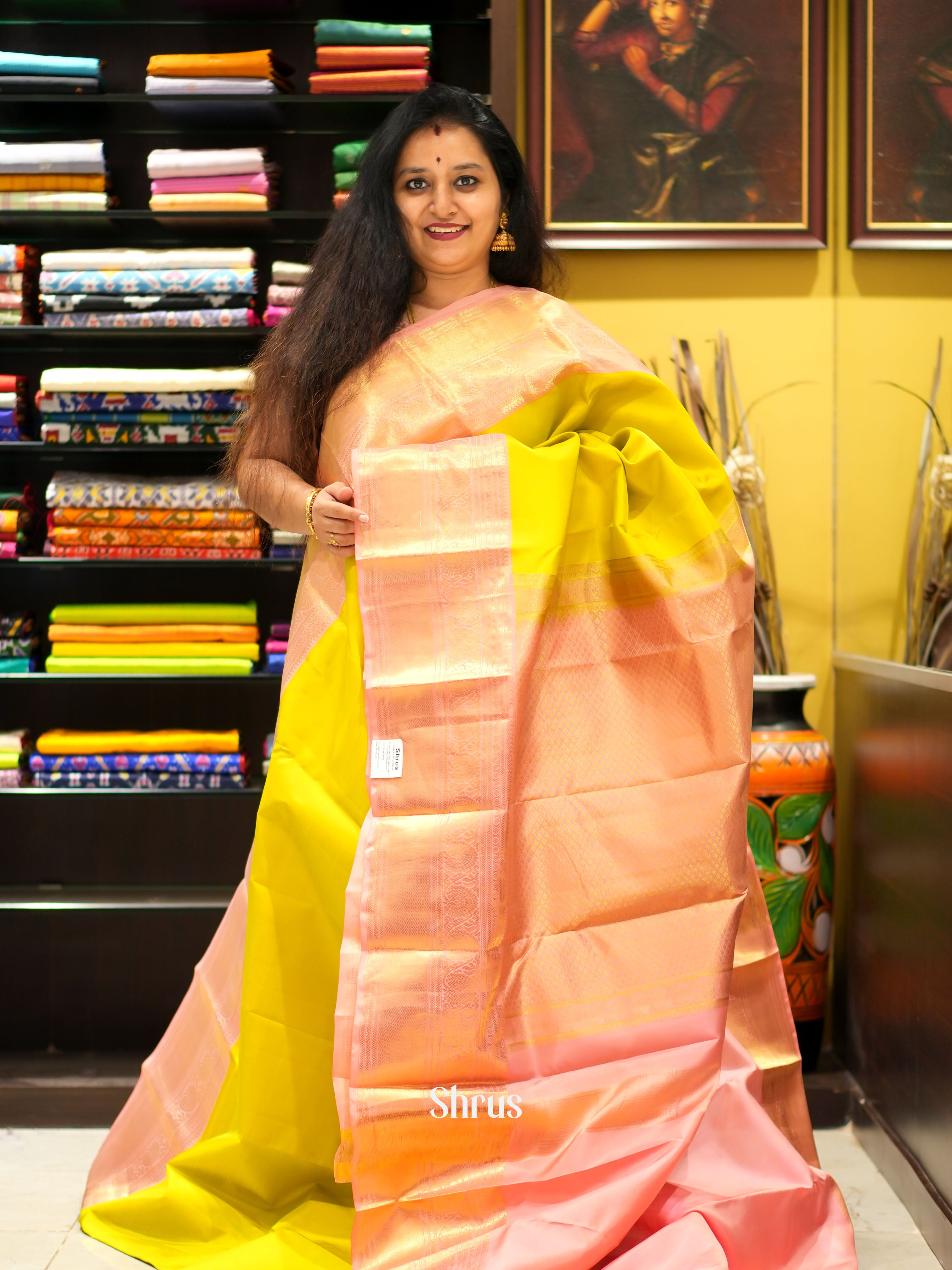 Mustardy Green & Peachish Pink - Kanchipuram silk saree