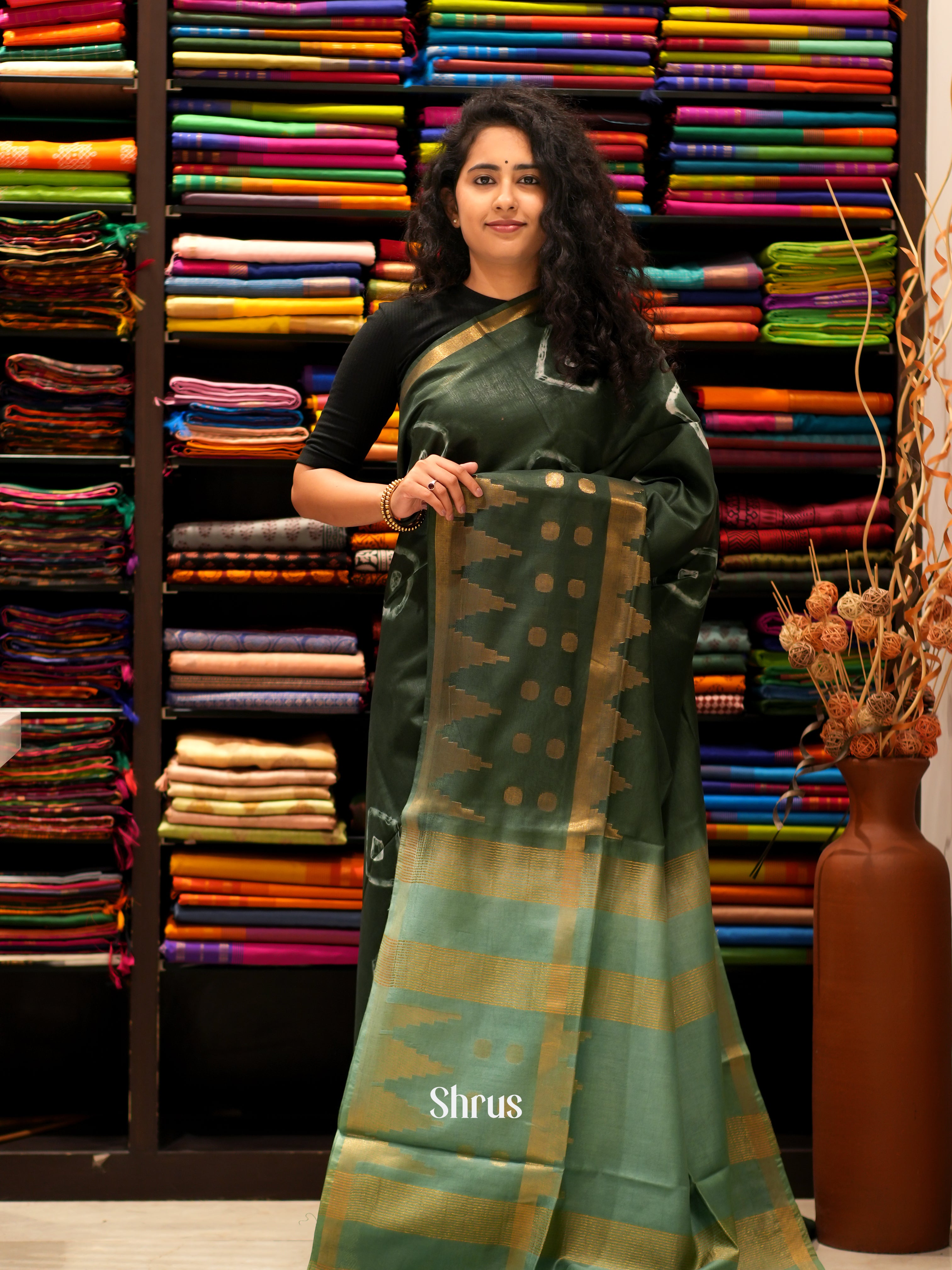 Dark Green & Greenish Grey - Shibori Saree