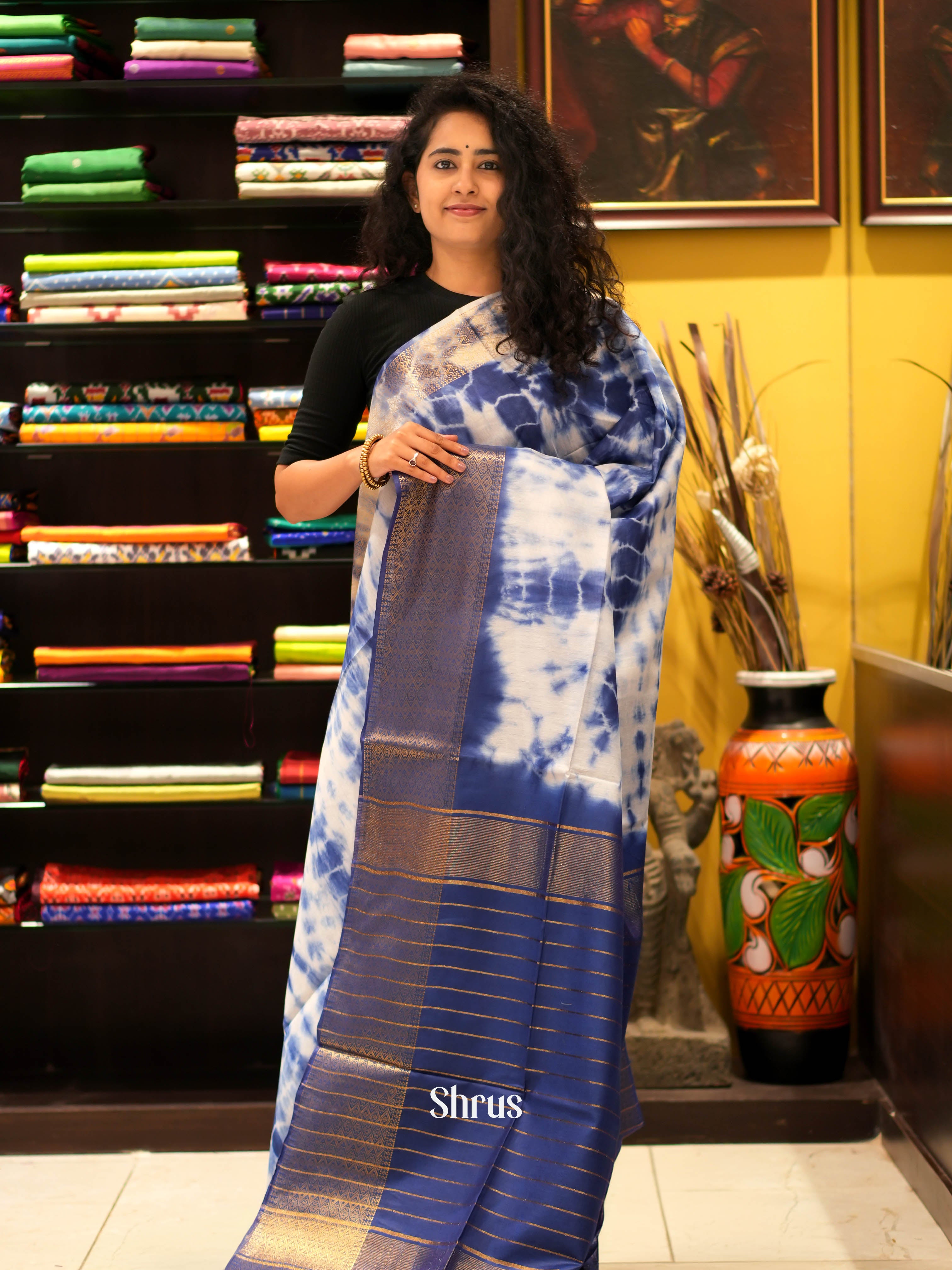 Cream & Blue - Shibori Saree