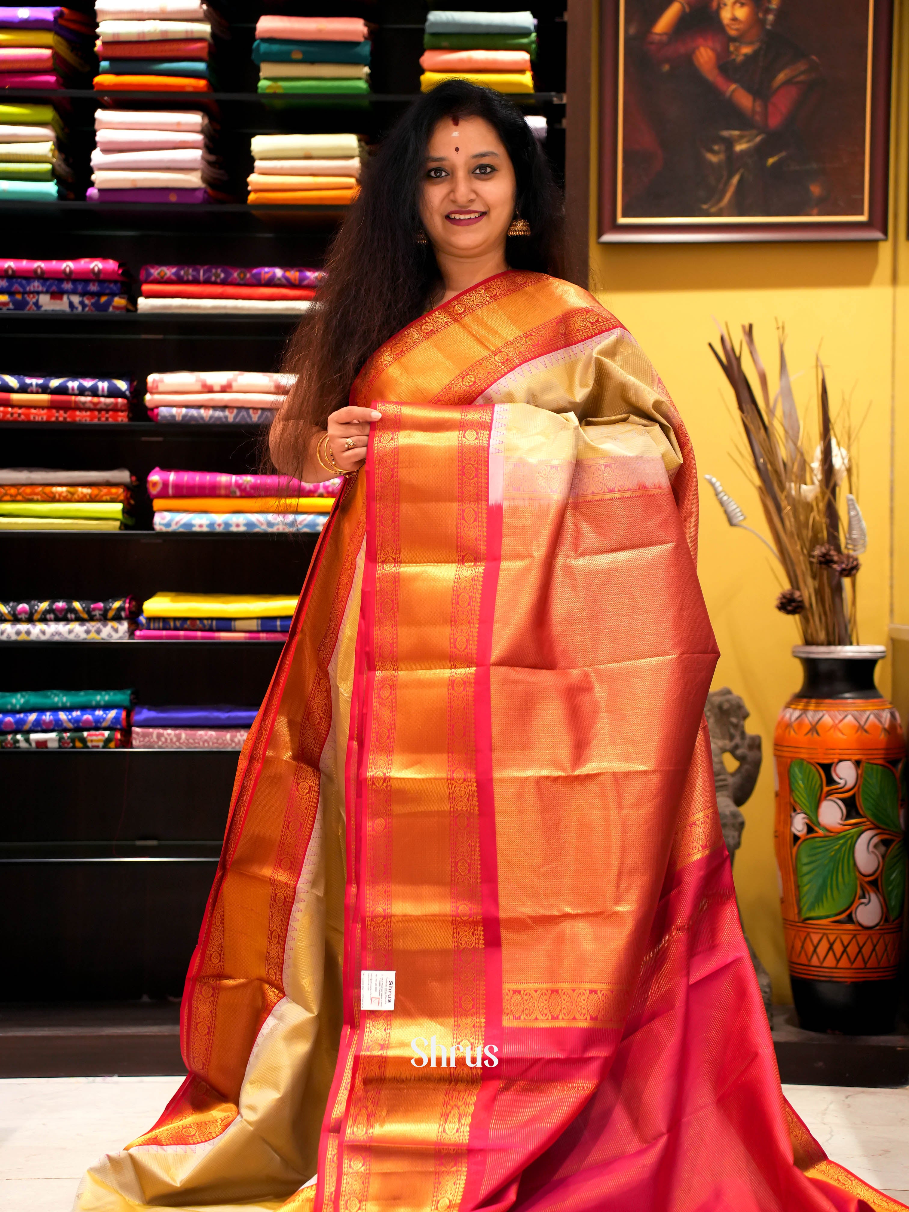 CHS01136 - Kanchipuram silk Saree