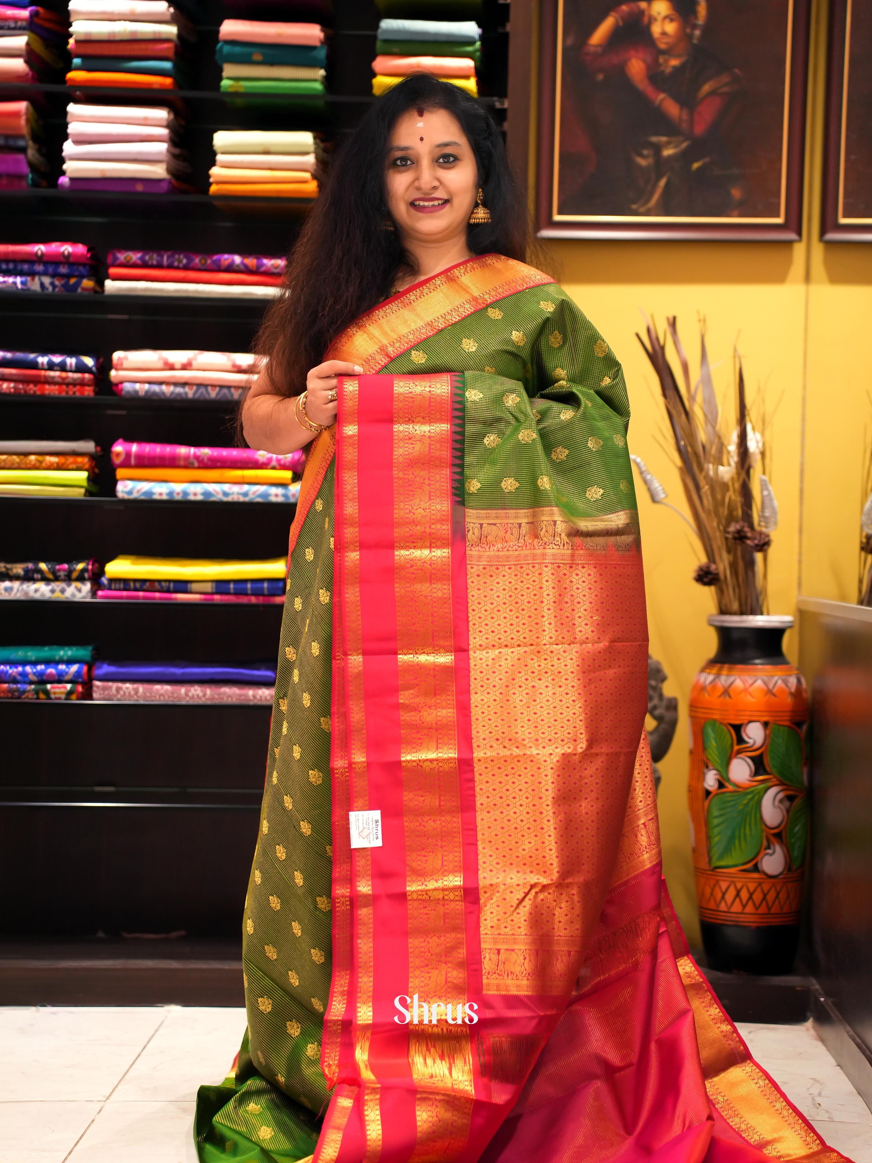 Green & Red - Kanchipuram silk Saree