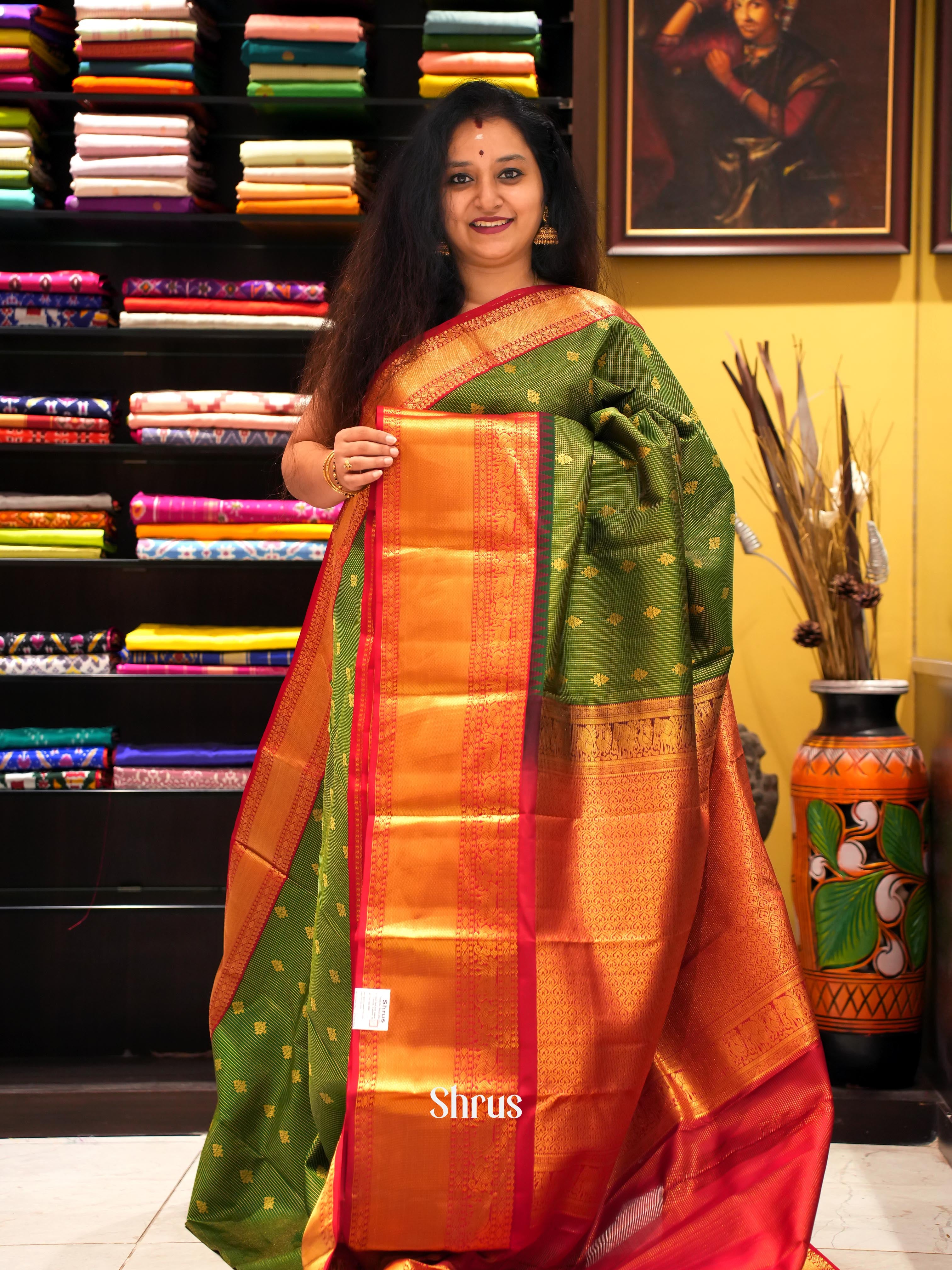 Green & Red - Kanchipuram silk Saree