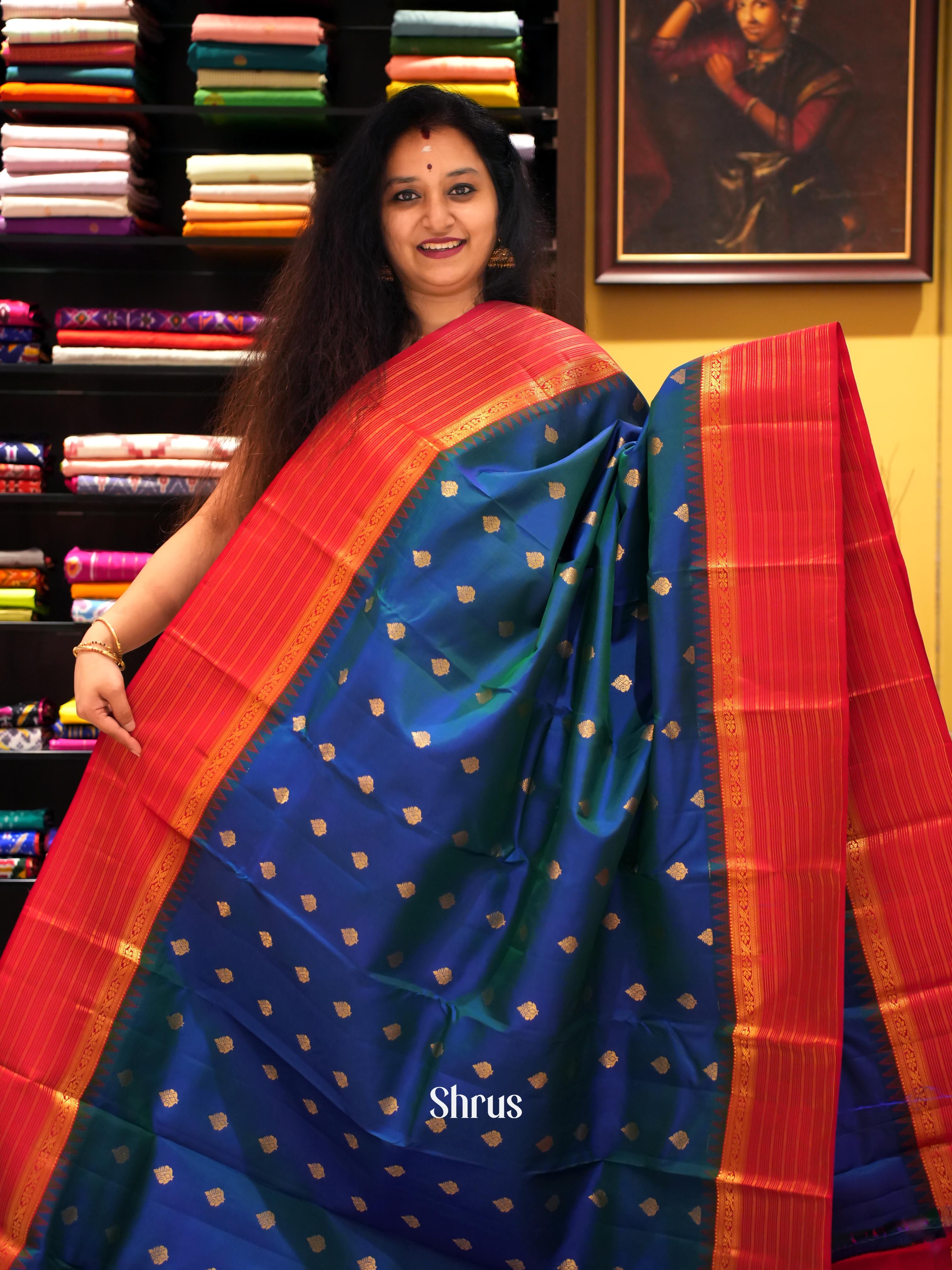 Blue & Red - Kanchipuram silk Saree