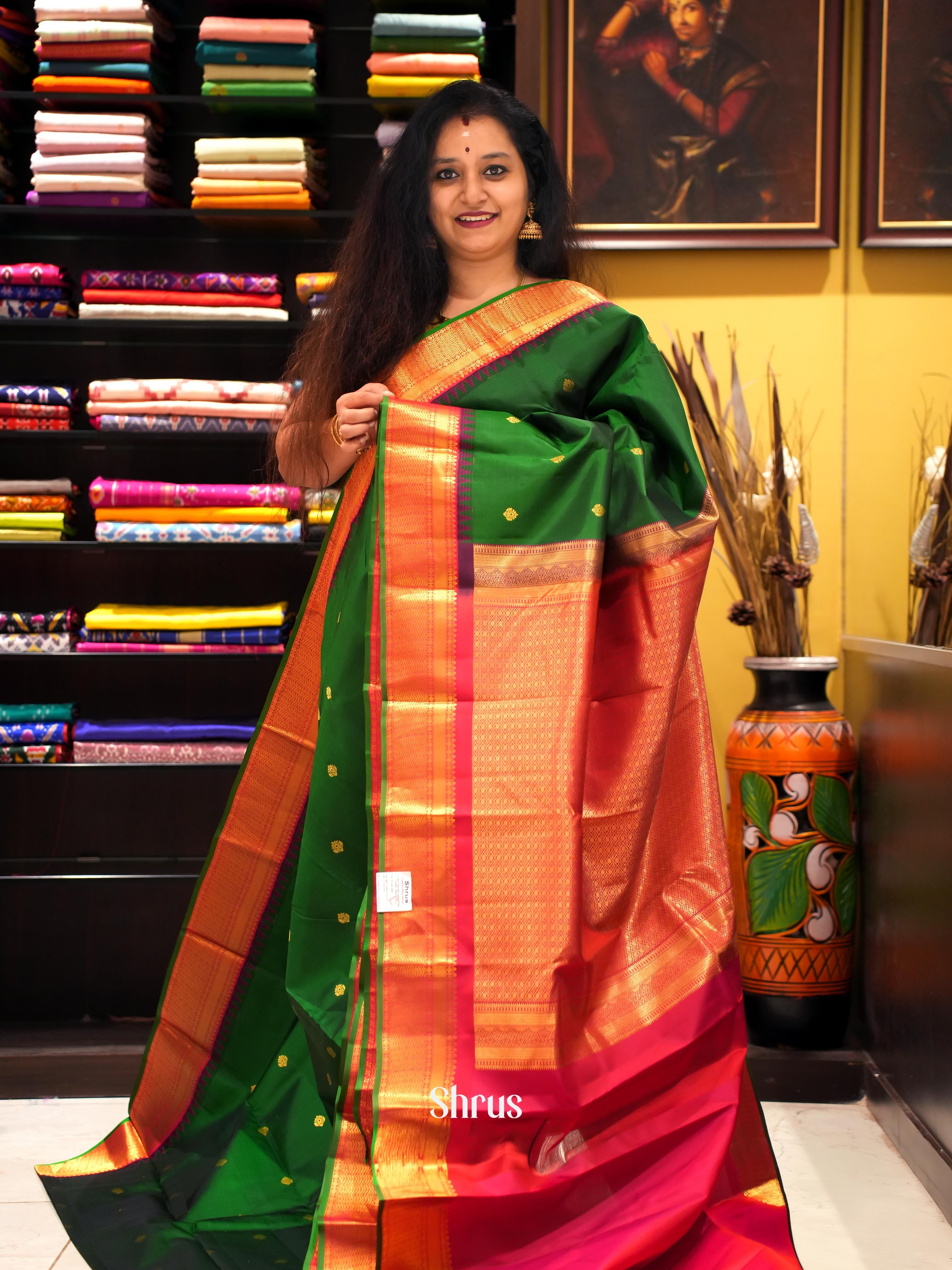 Green & Red - Kanchipuram silk Saree