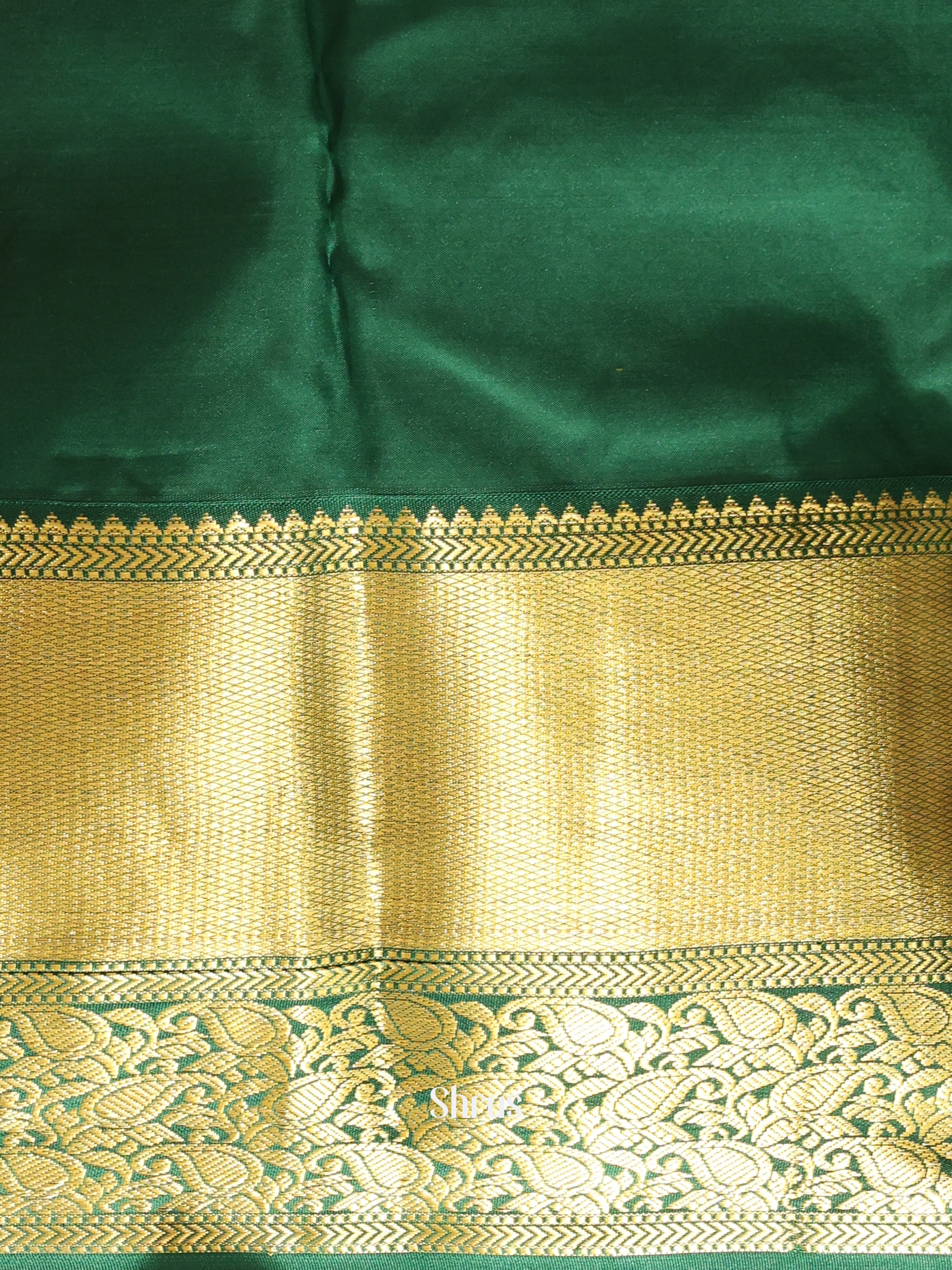 CHS01213 - Kanchipuram silk Saree