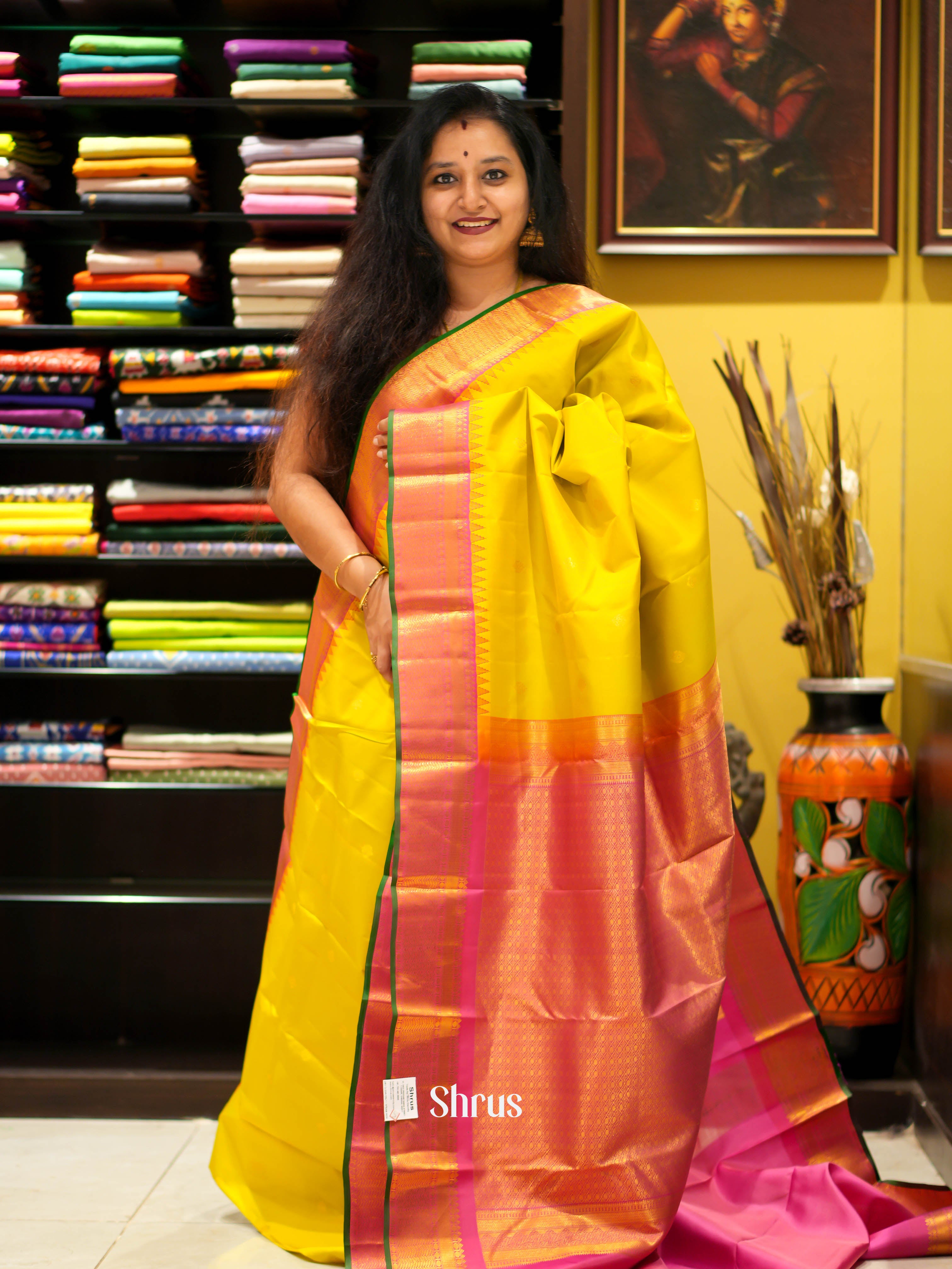 CHS01215 - Kanchipuram Silk Saree