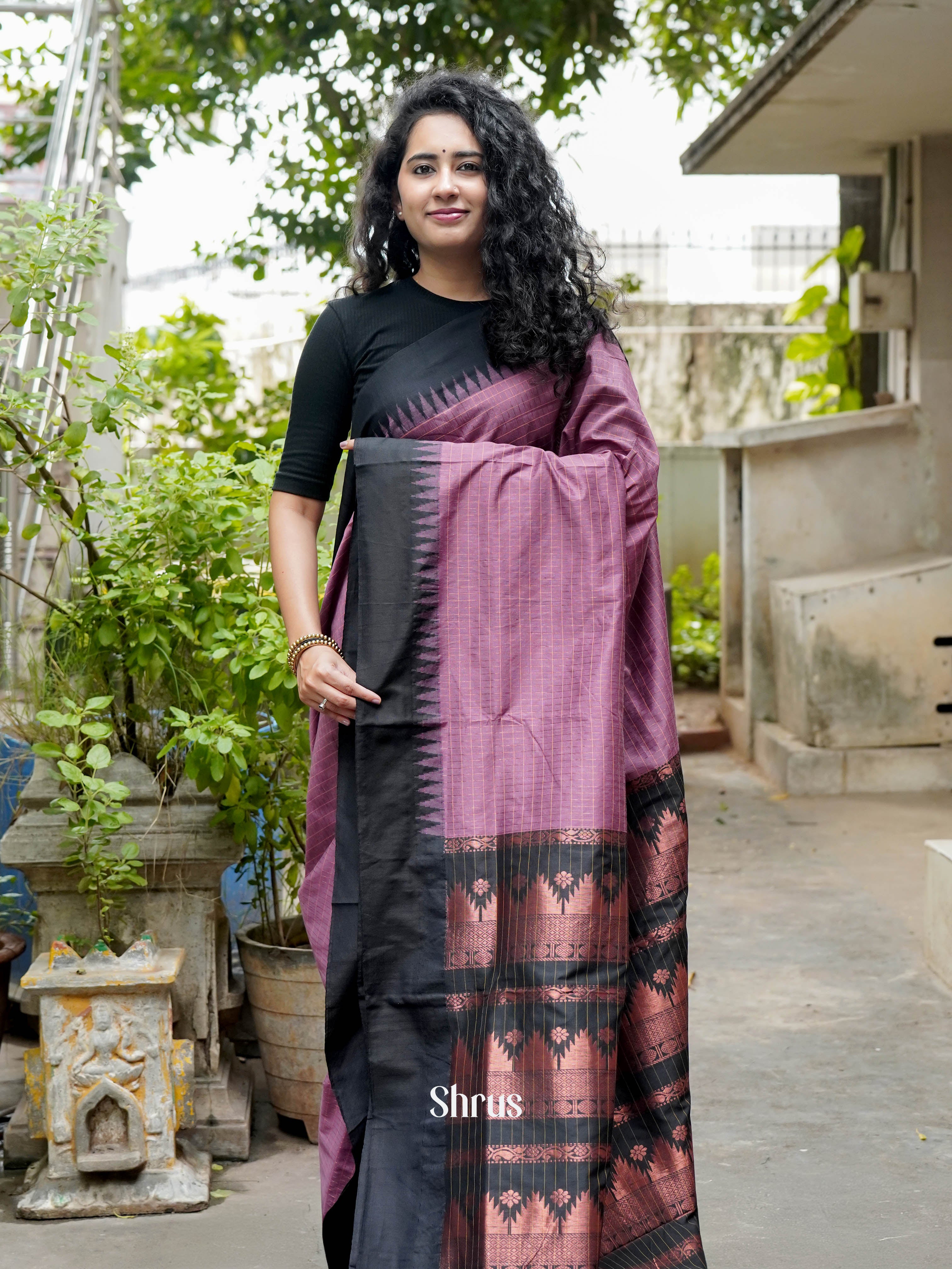 Onion Pink & Black - Kalyani Cotton Saree