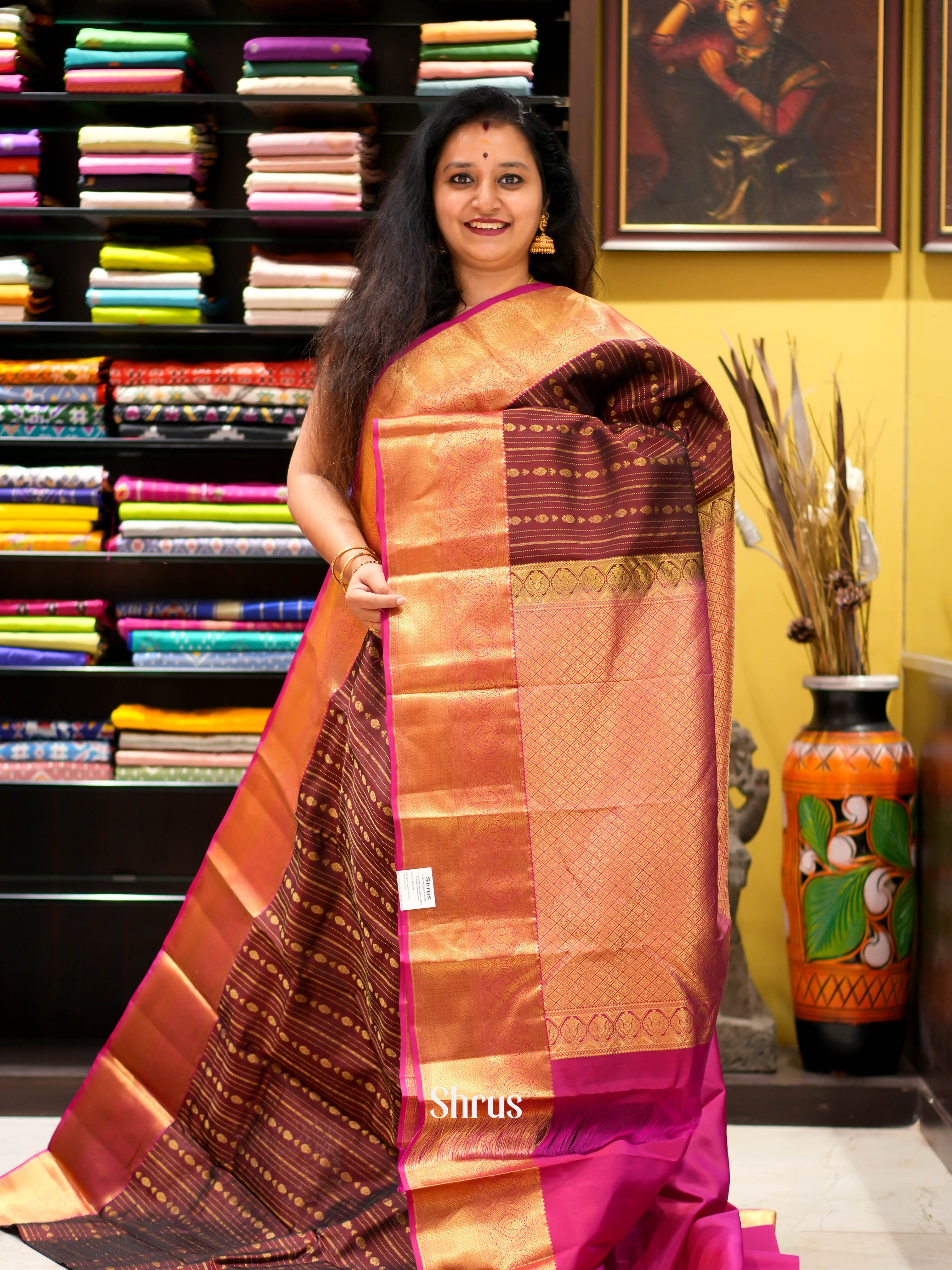 CHS05229 - Kanchipuram halfpure Saree