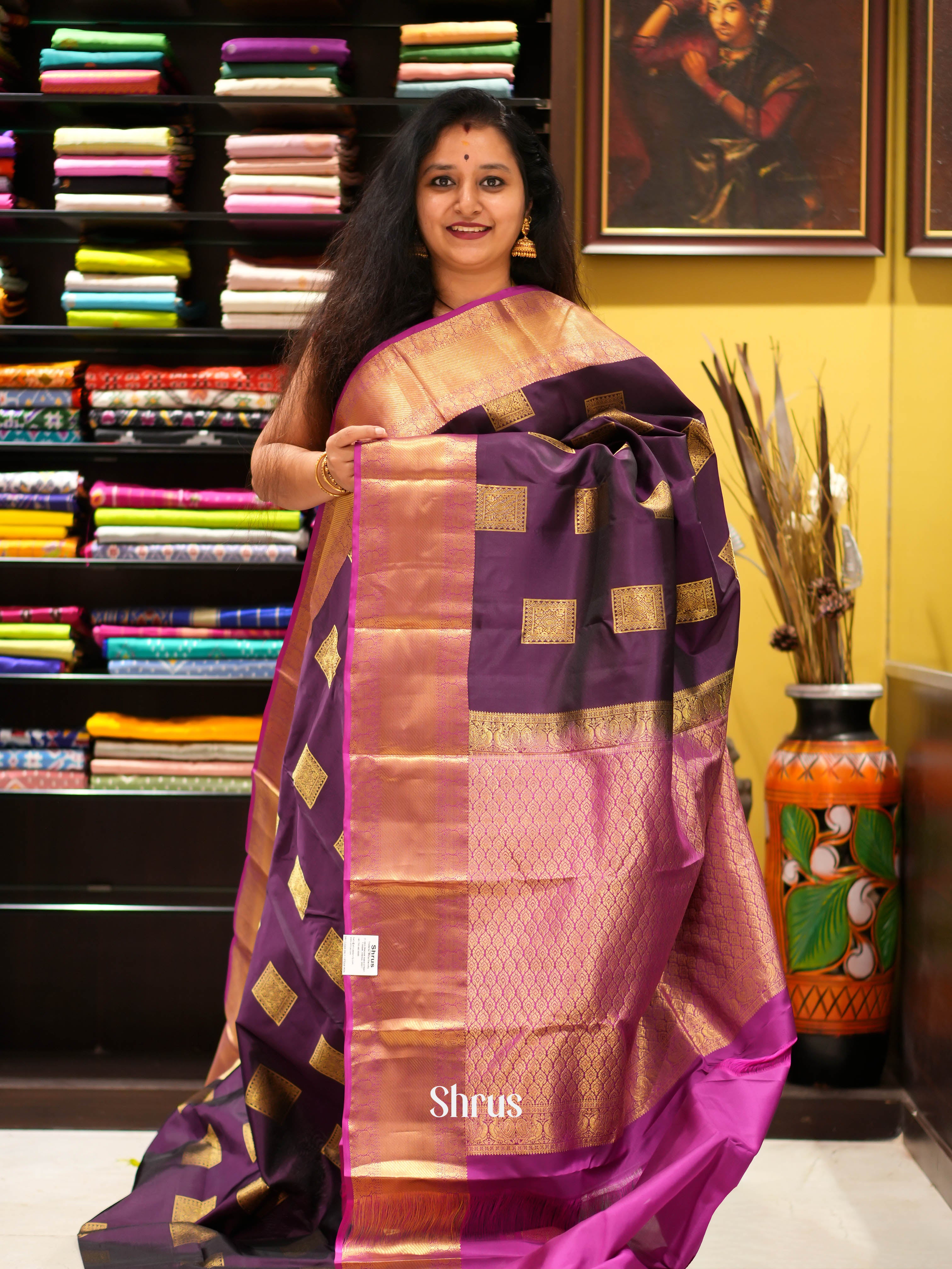 CHS05283 - Kanchipuram halfpure Saree