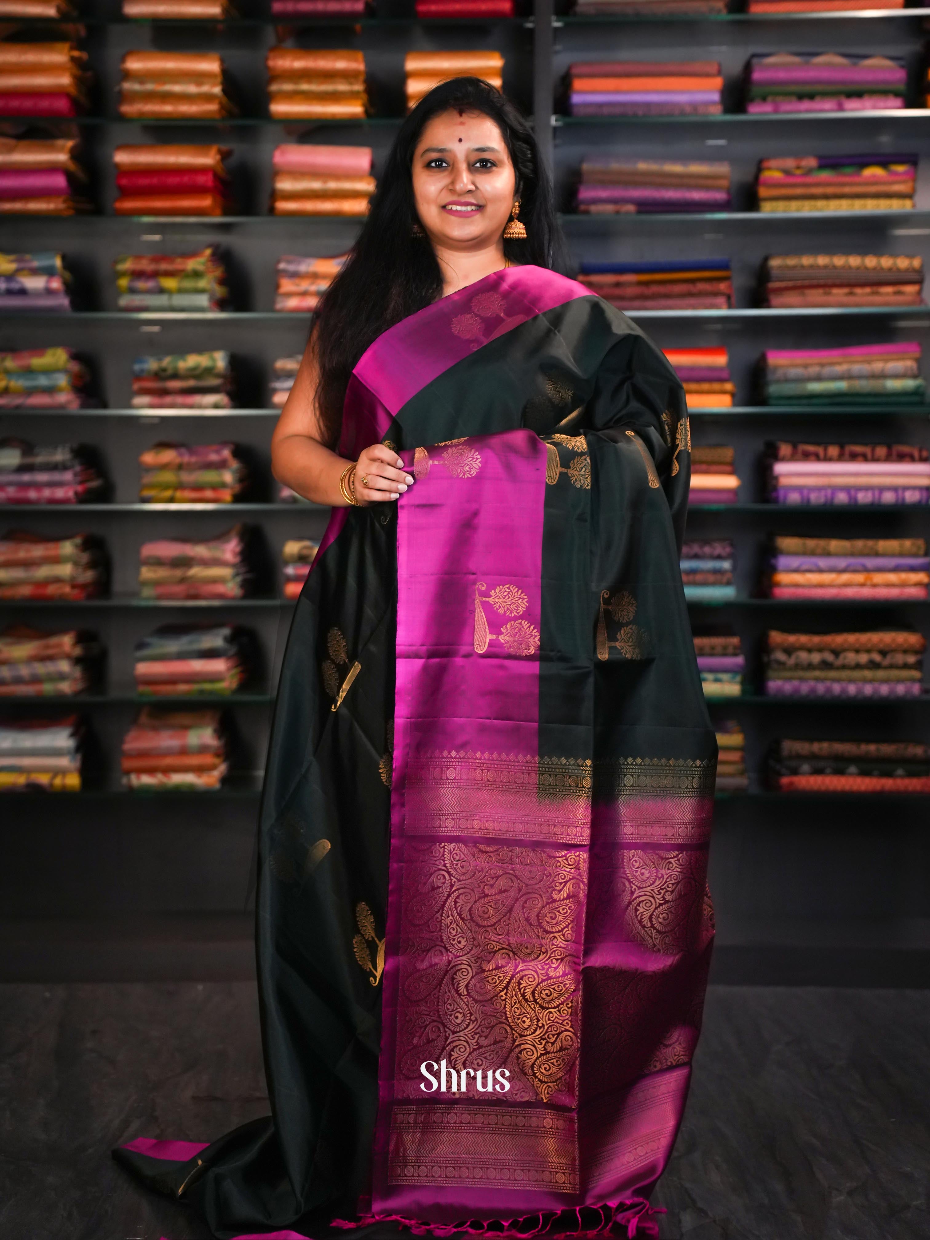 Green & Pinkish Marroon - Soft Silk Saree