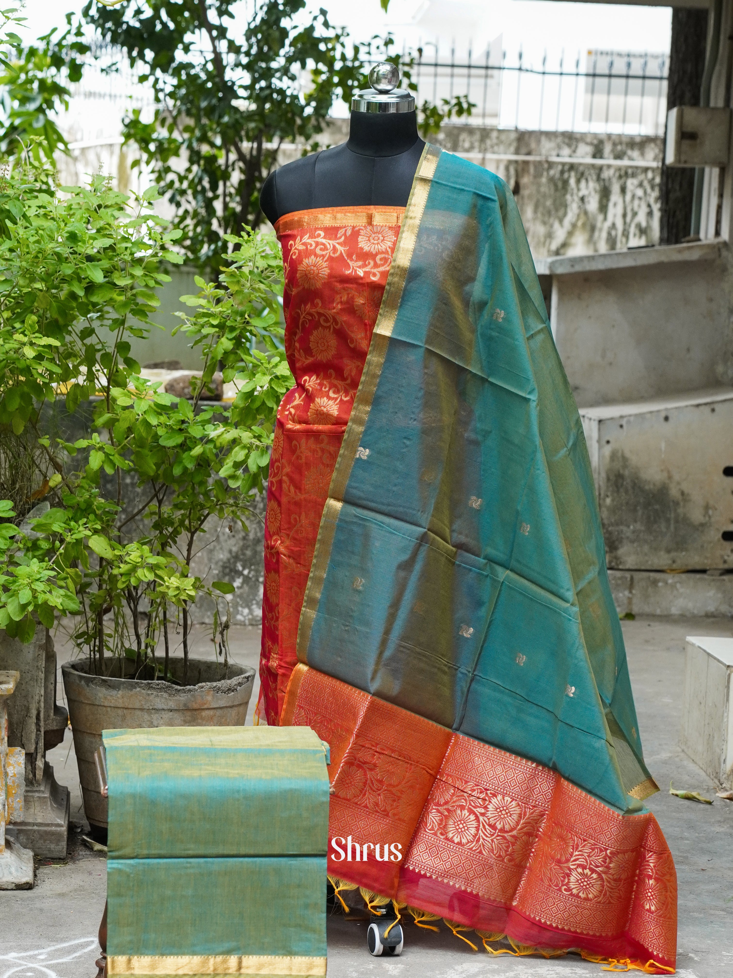 Red & Green - Semi silkcotton salwar