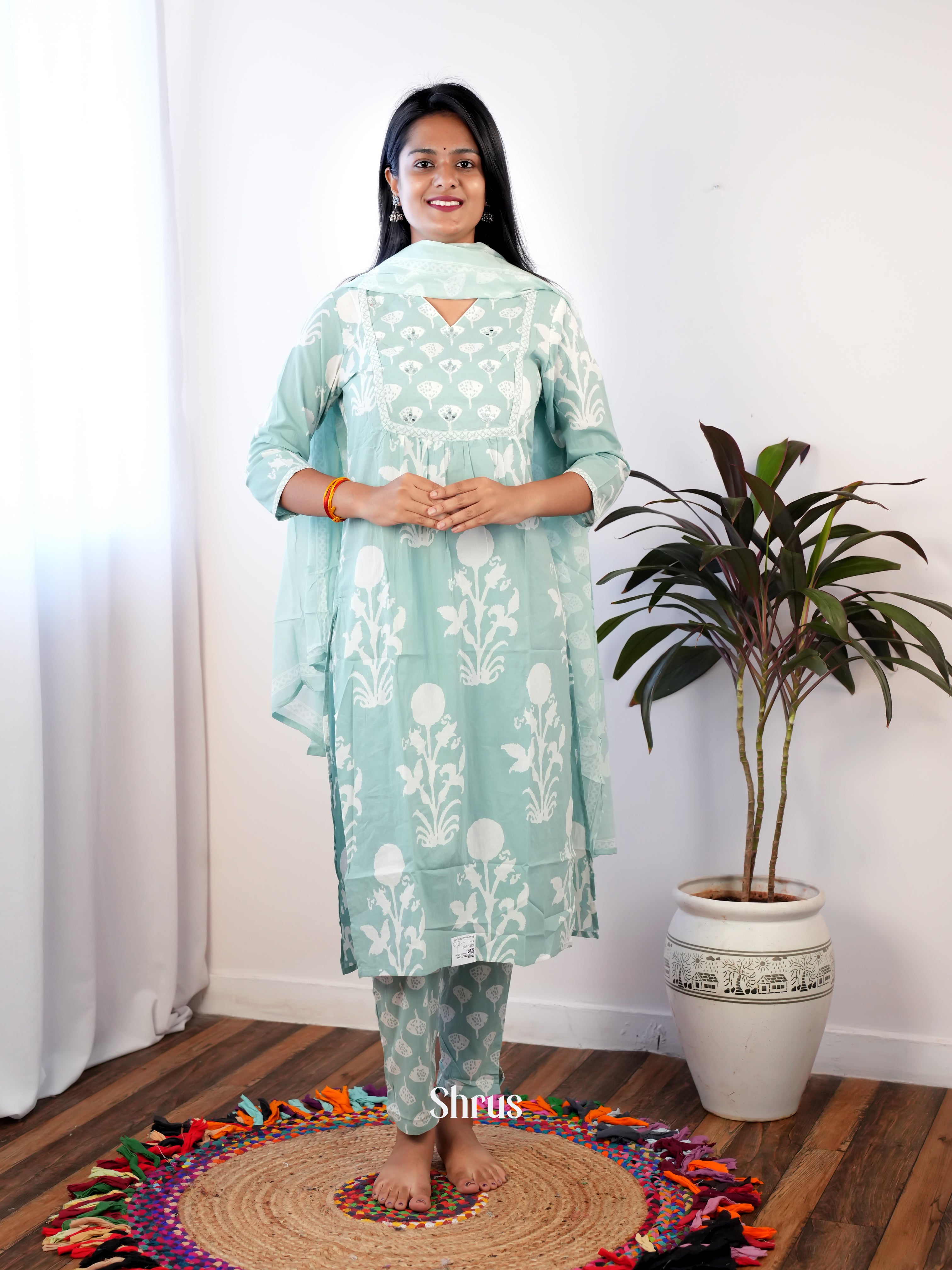 Pastel Green - 3pc Readymade Suits