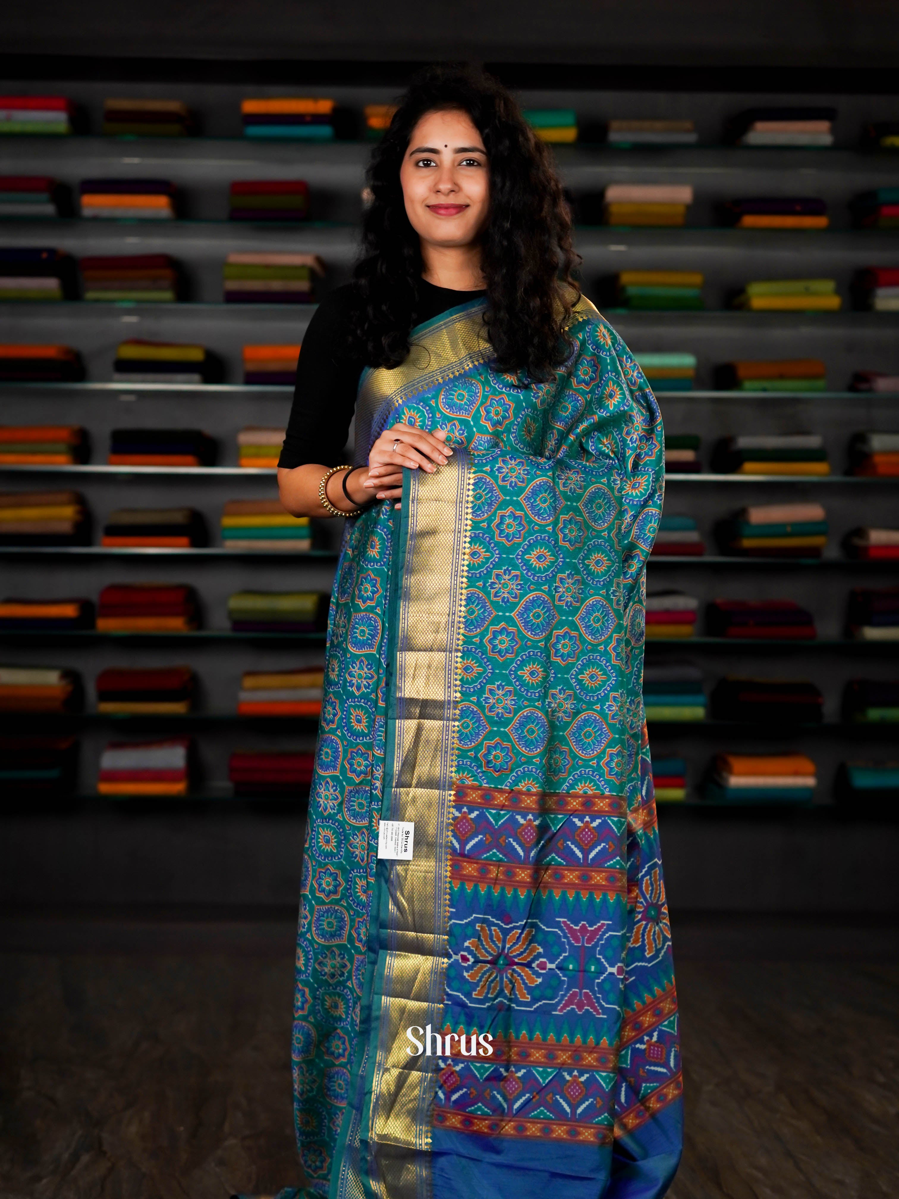 CHS30096 - Semi Patola Saree