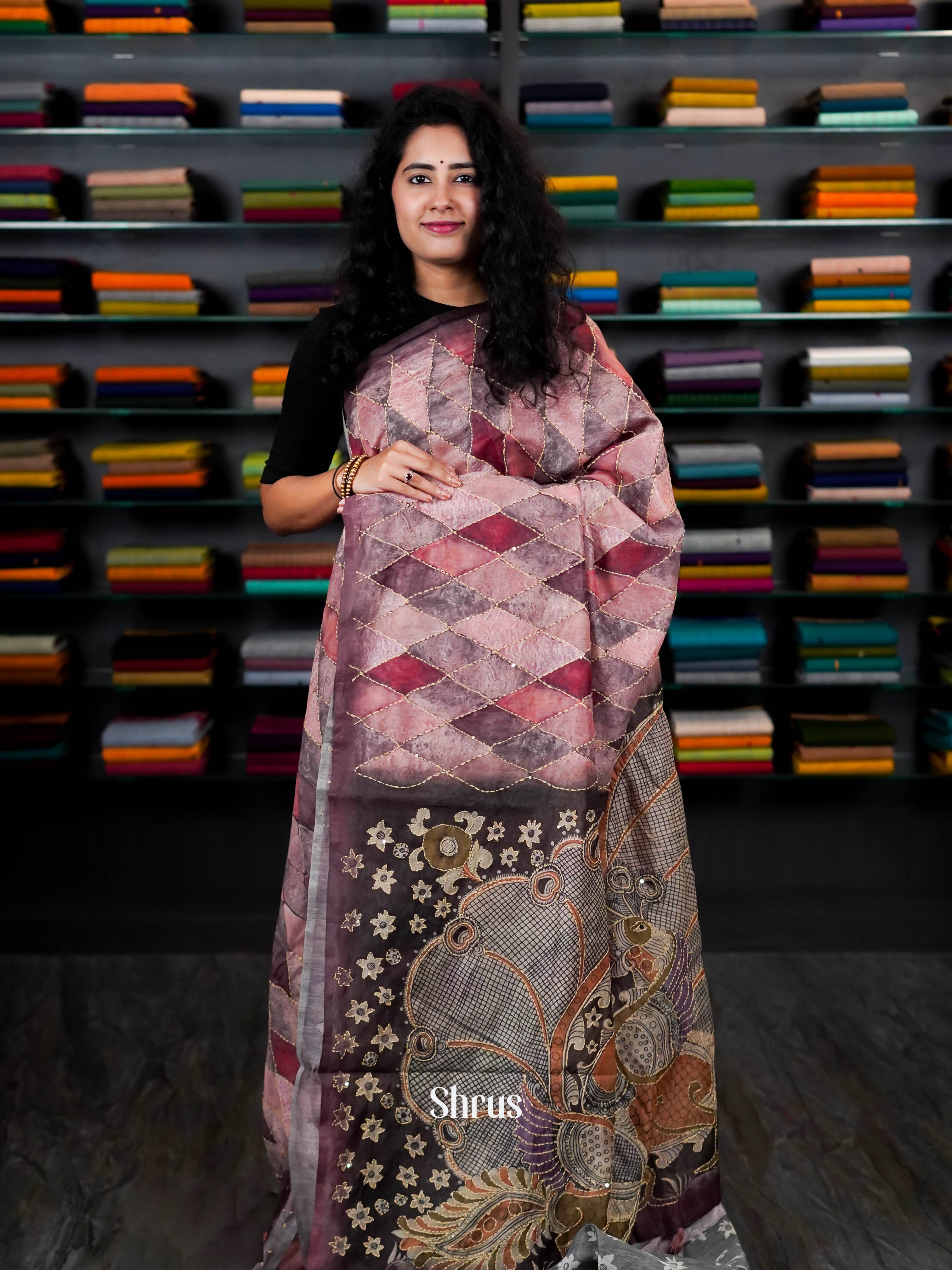 Peach & Black  - Semi Kantha Saree