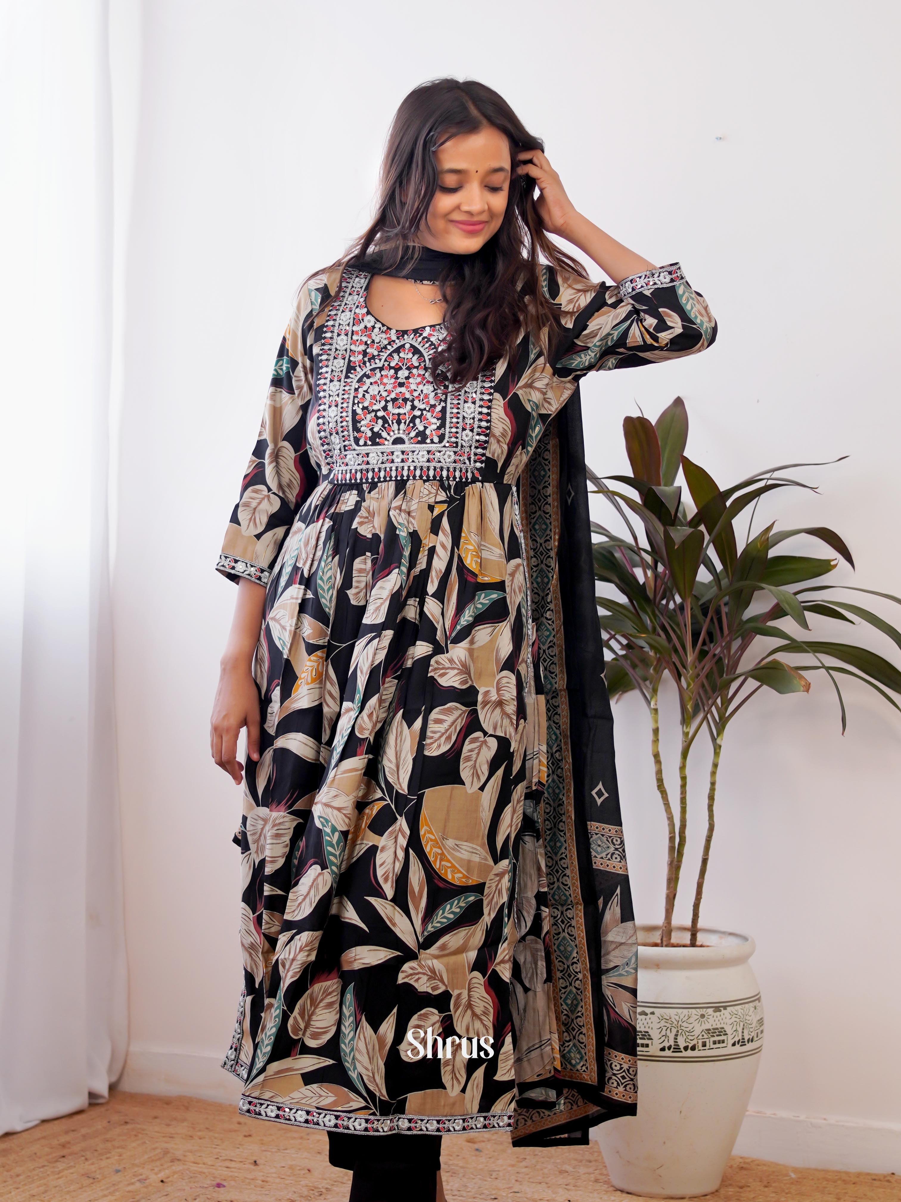 Black - 3pc Festive Wear Readymade Suits