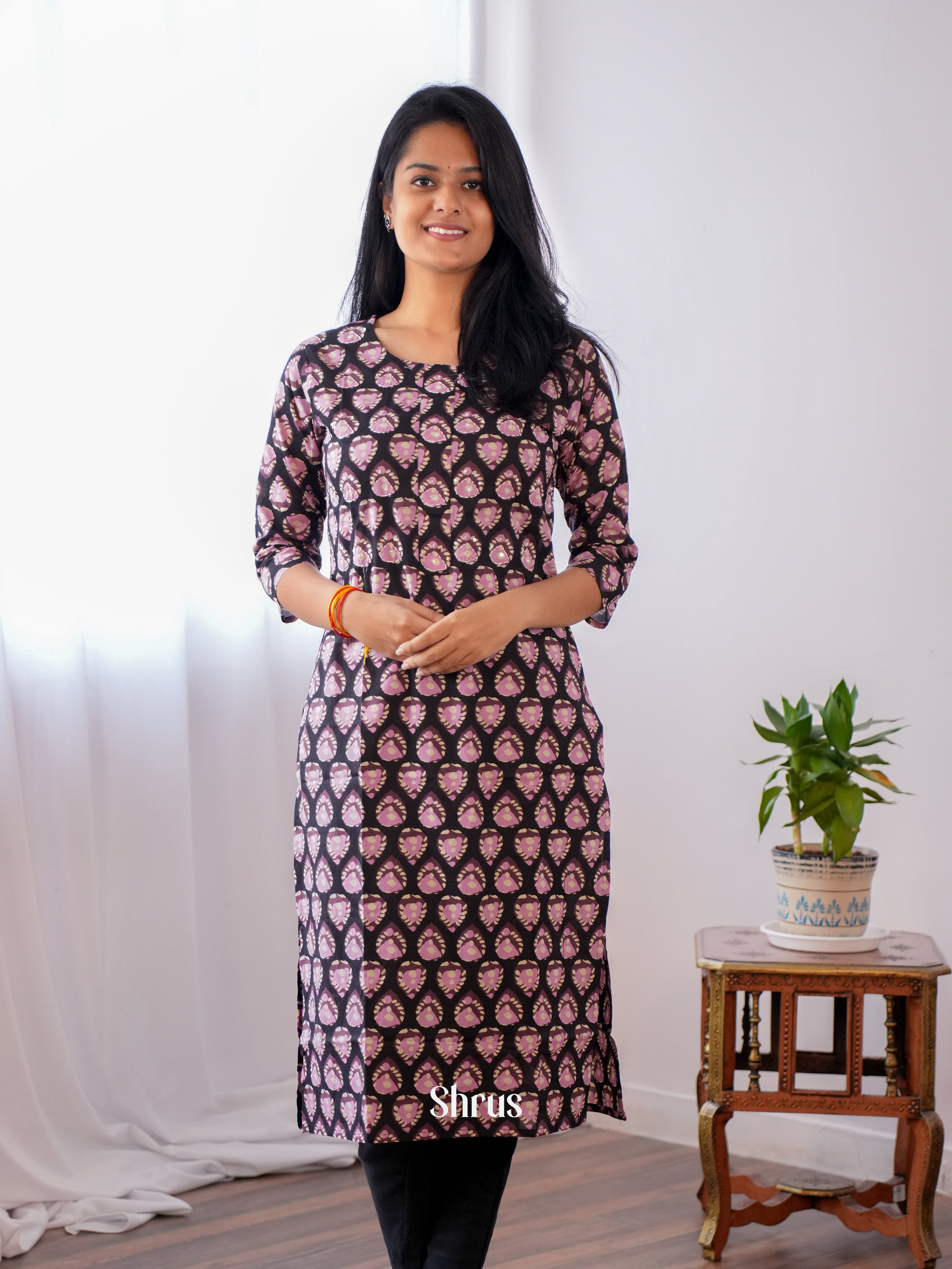 Black - Readymade Kurti