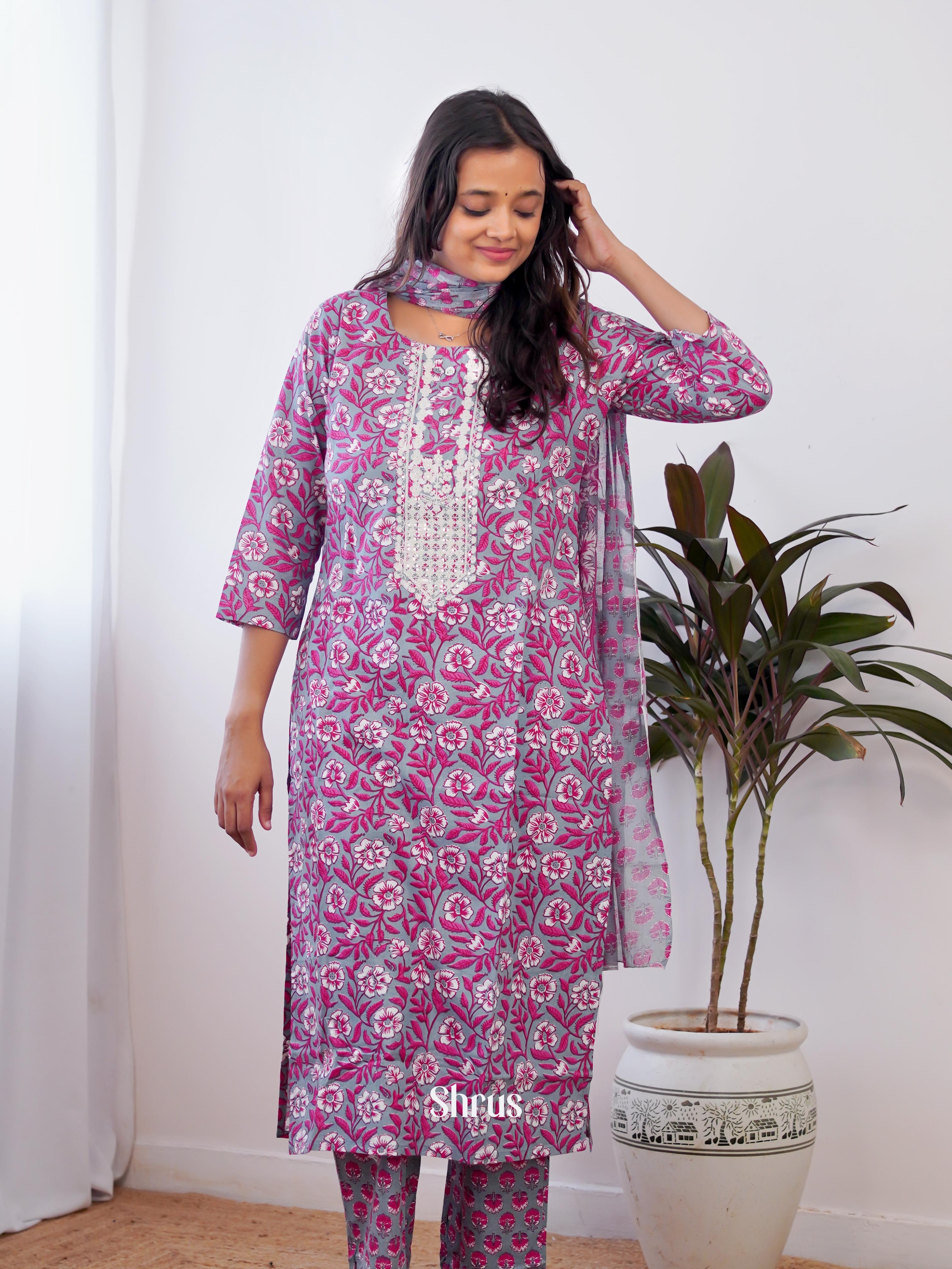 Grey & Pink - 3pc Printed Readymade Suits