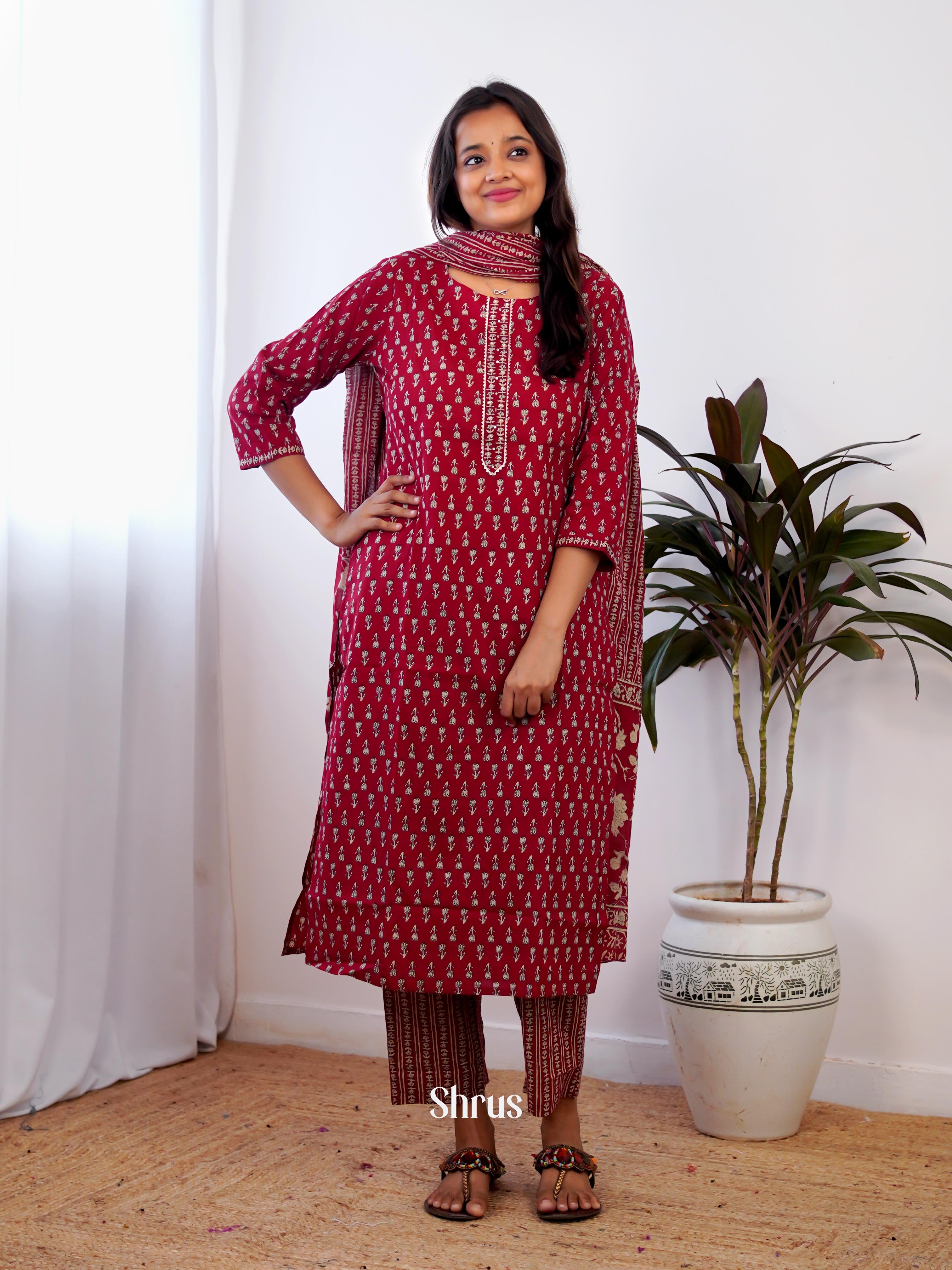 Red - 3pc Printed  Casual Readymade Suits