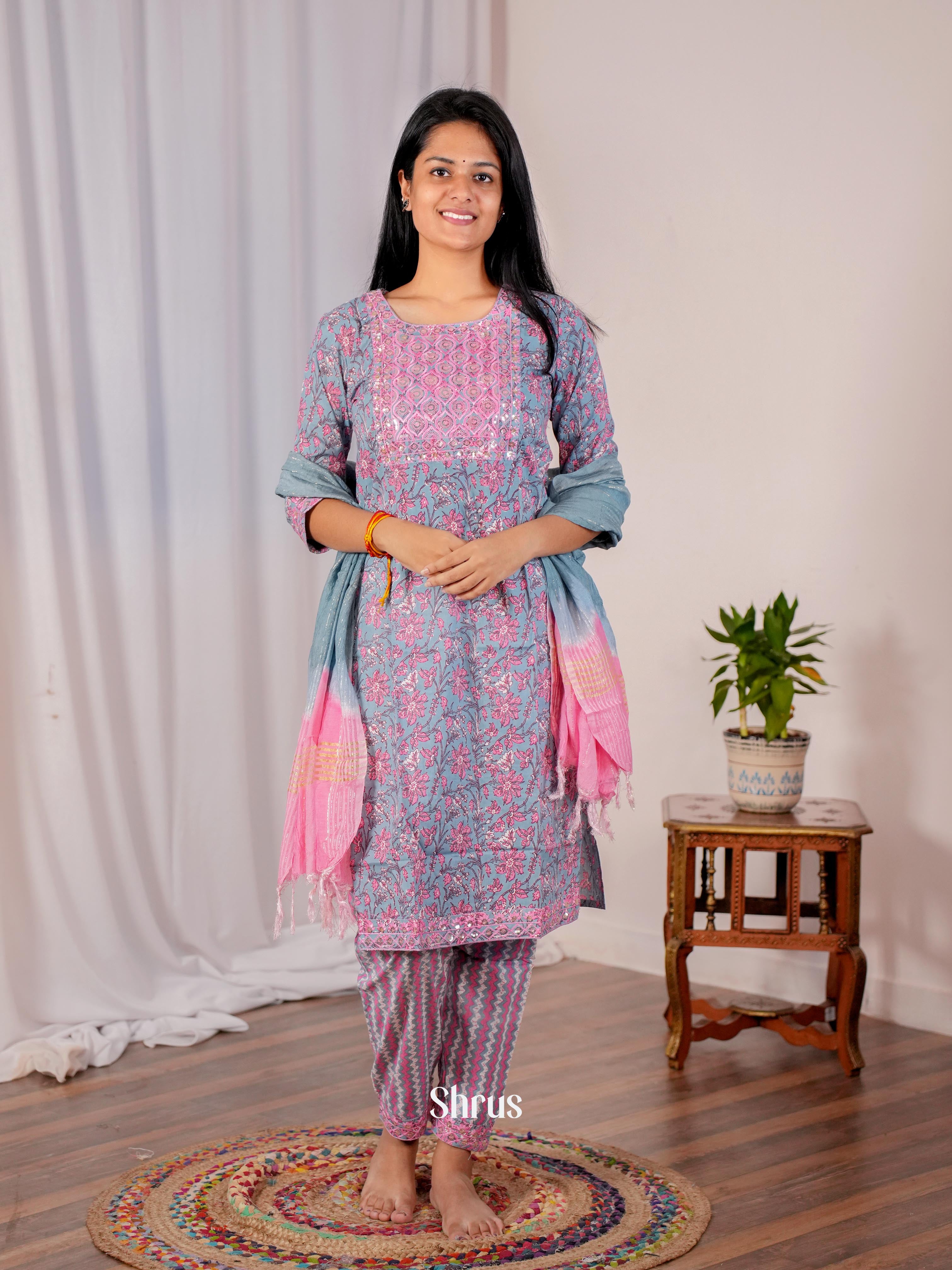 Grey & Pink- 3-pc Casual Printed Readymade Suits