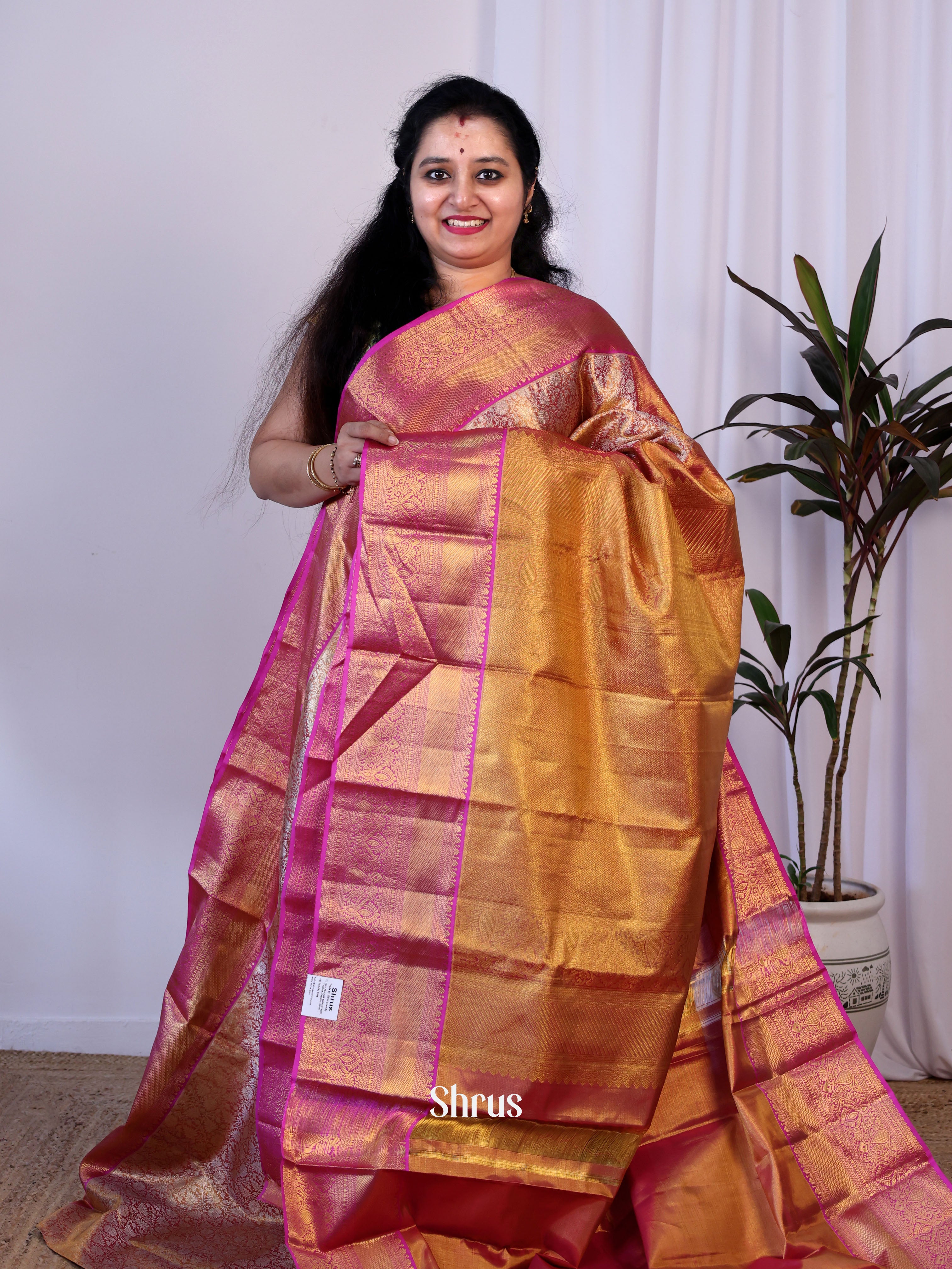 Pink & Gold - Kanchipuram silk  Saree