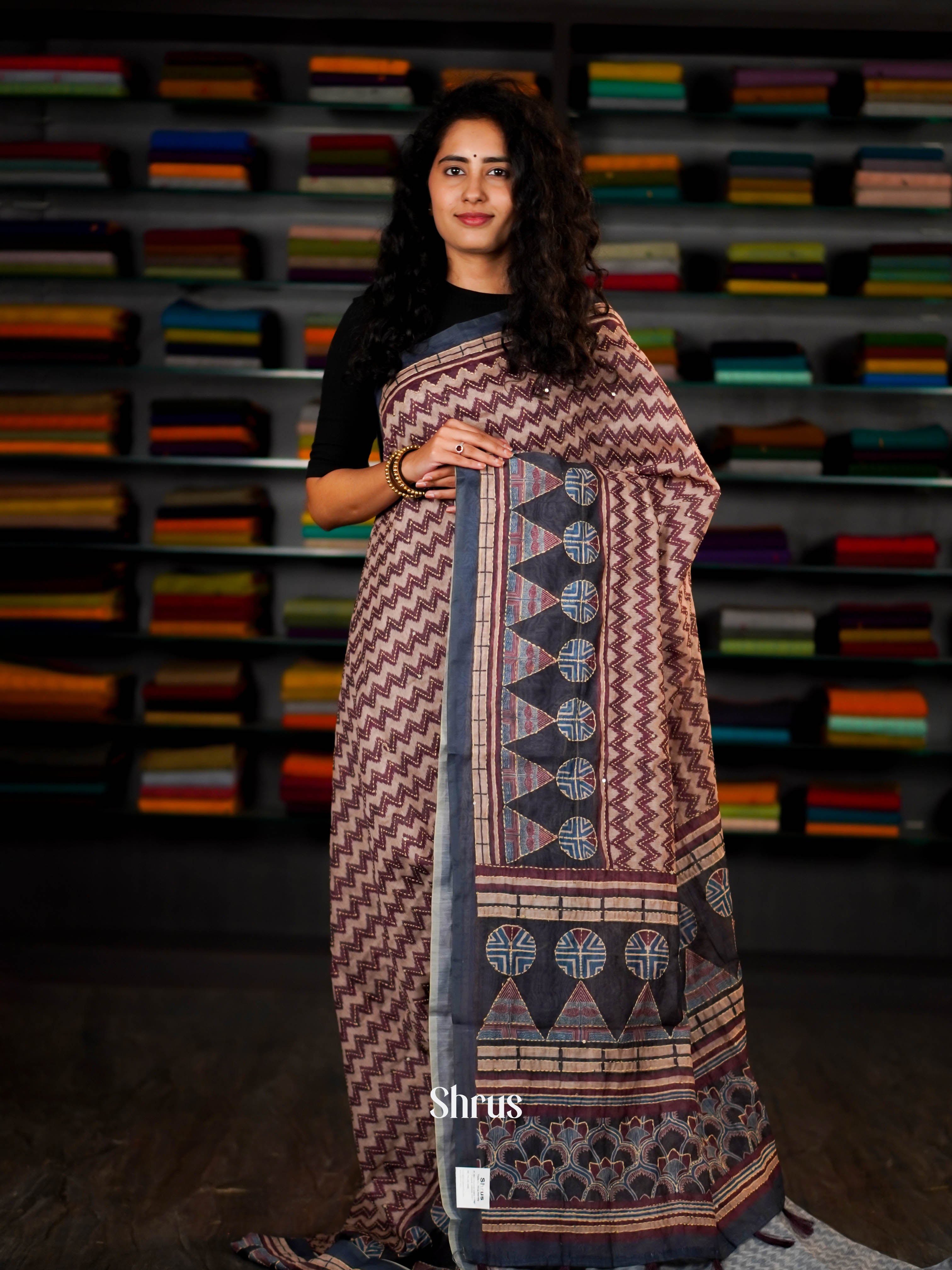 Cream & Maroon & Grey- Semi Kantha Saree