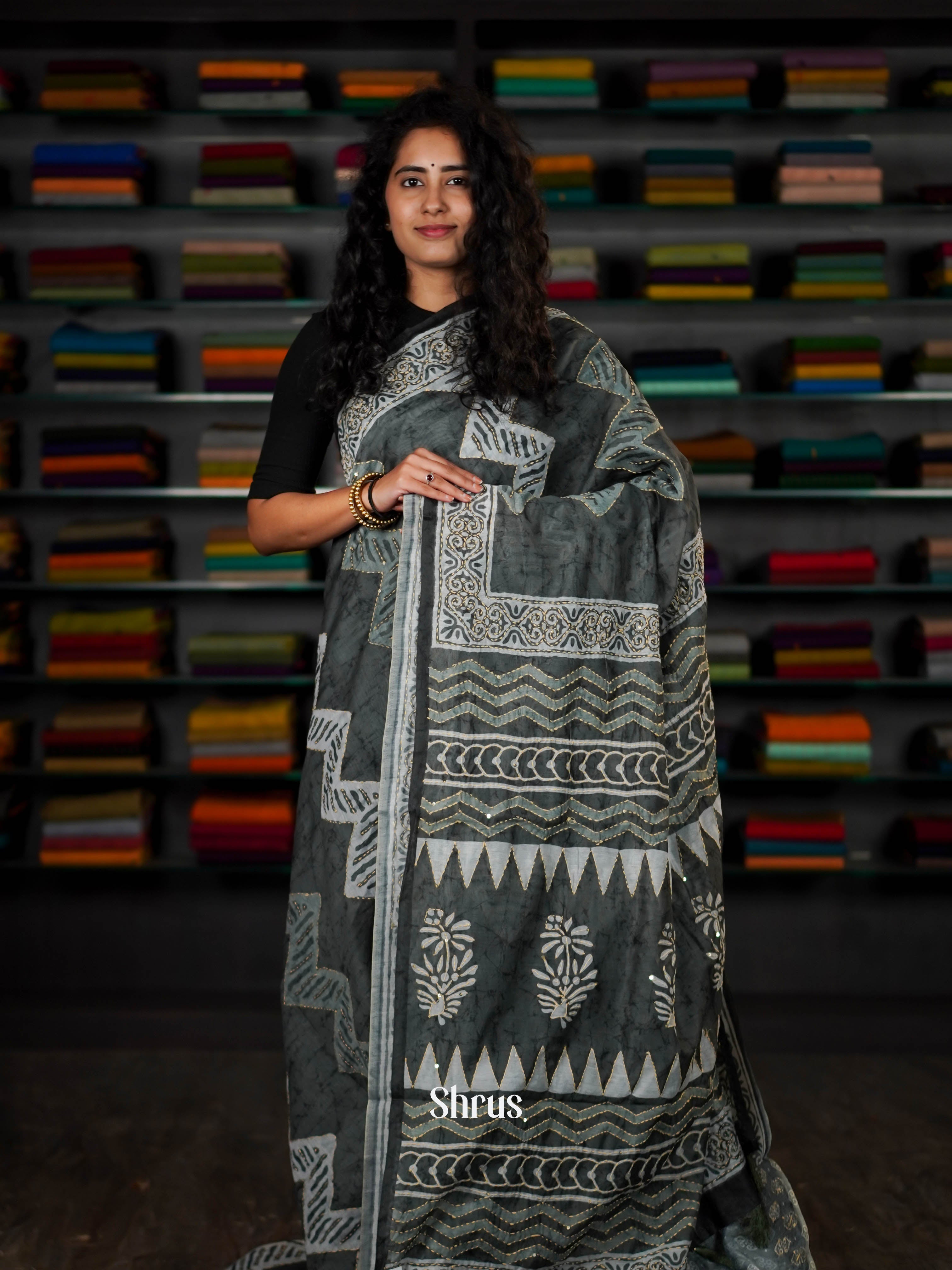 Green  - Semi Kantha Saree