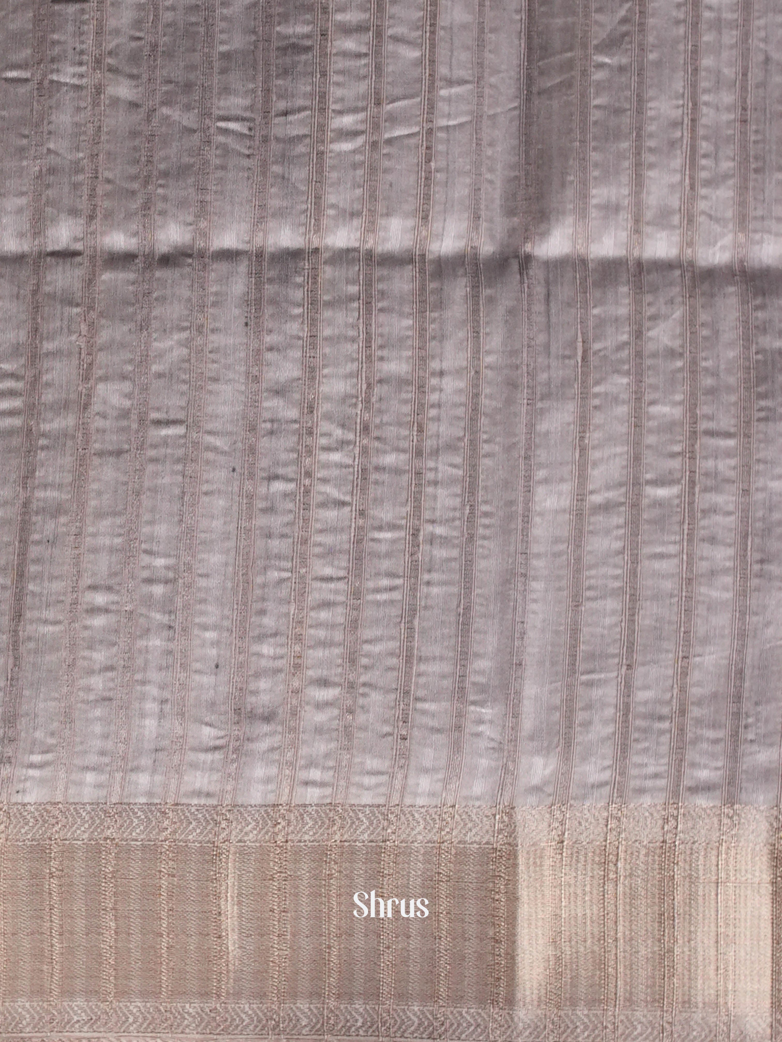 Grey & Peach - Moonga Silk Saree