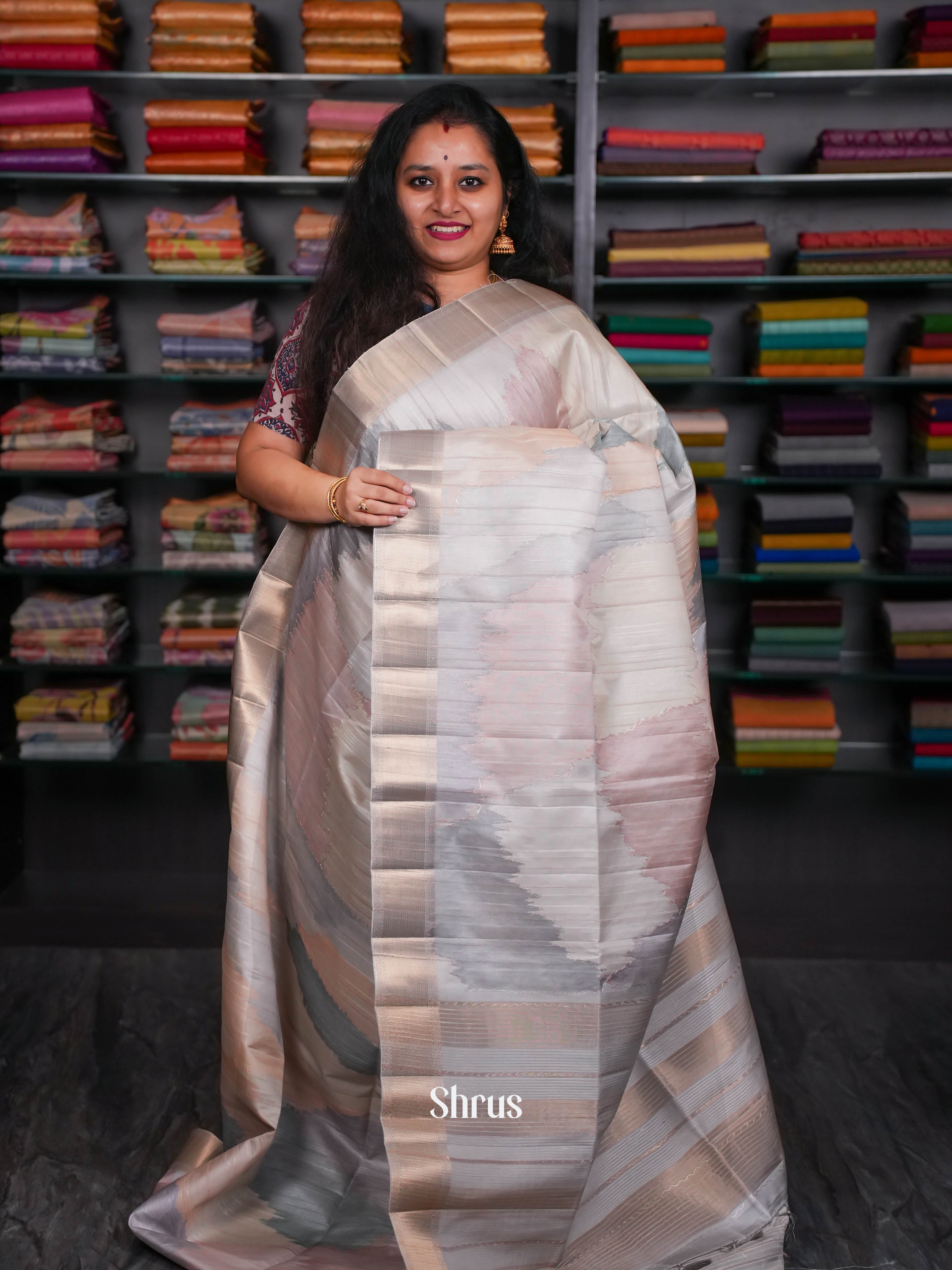 Cream & Grey  - Moonga Silk Saree