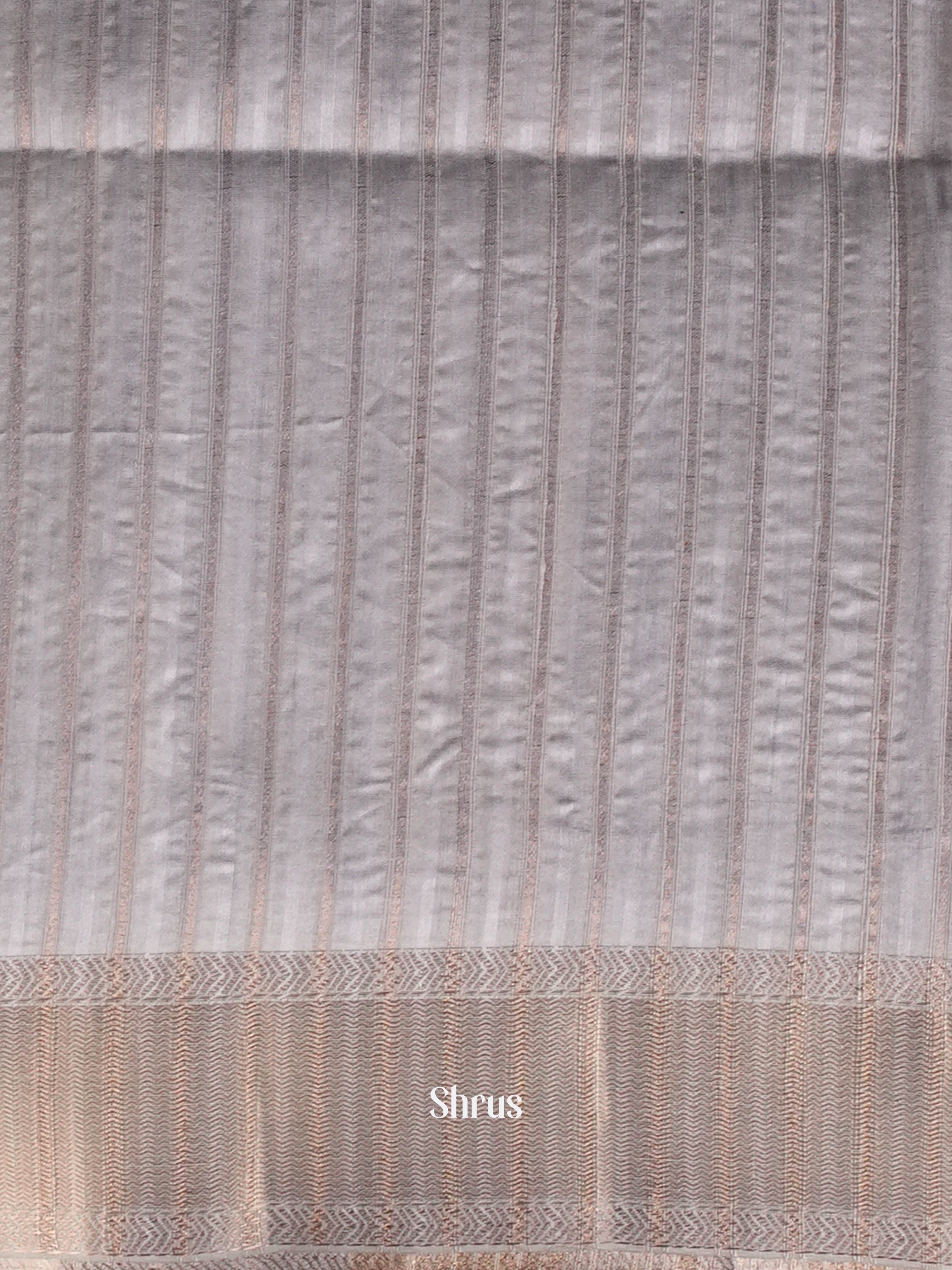 Cream & Grey  - Moonga Silk Saree