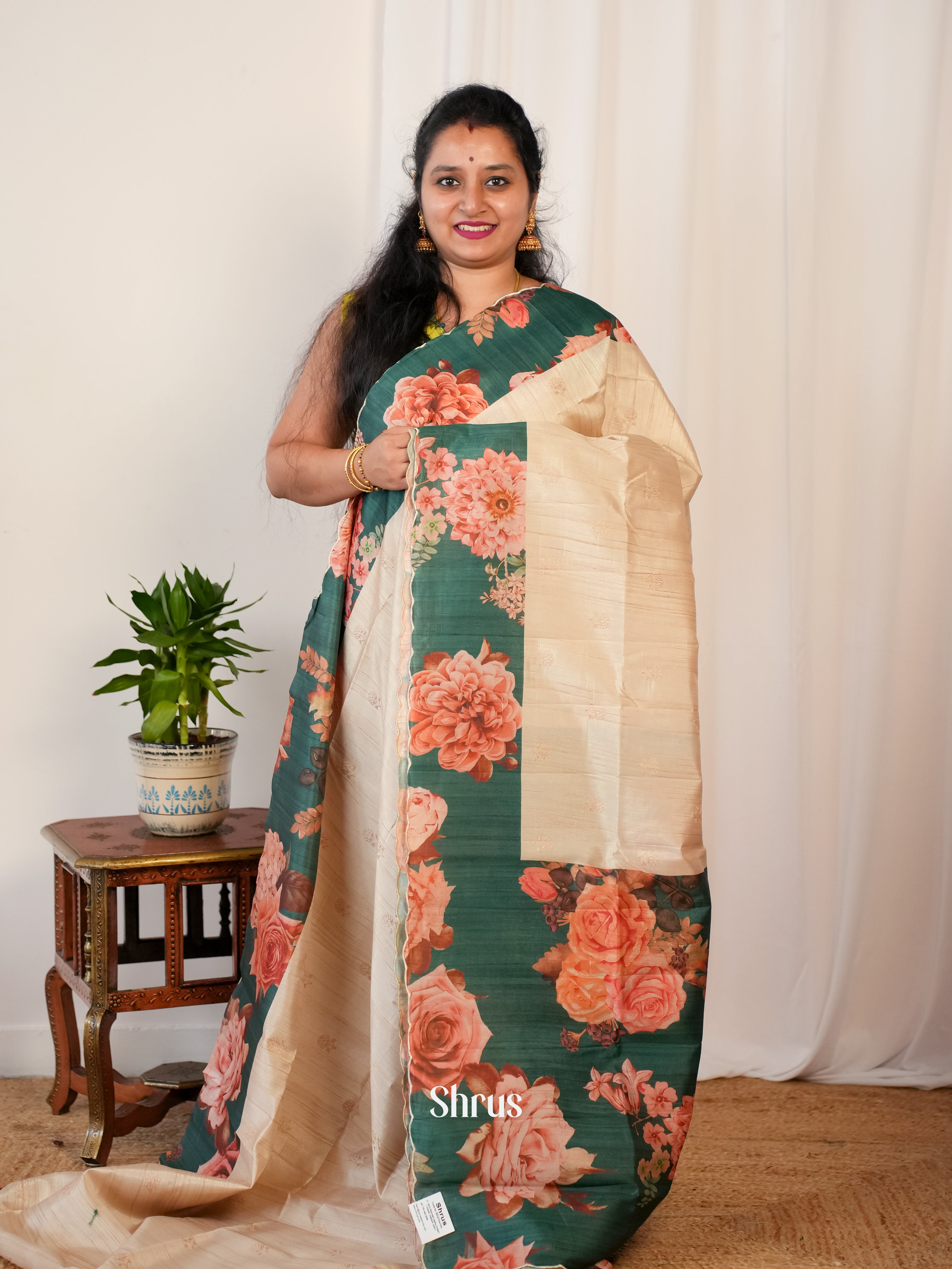 Cream & Green - Matka Cotton Saree