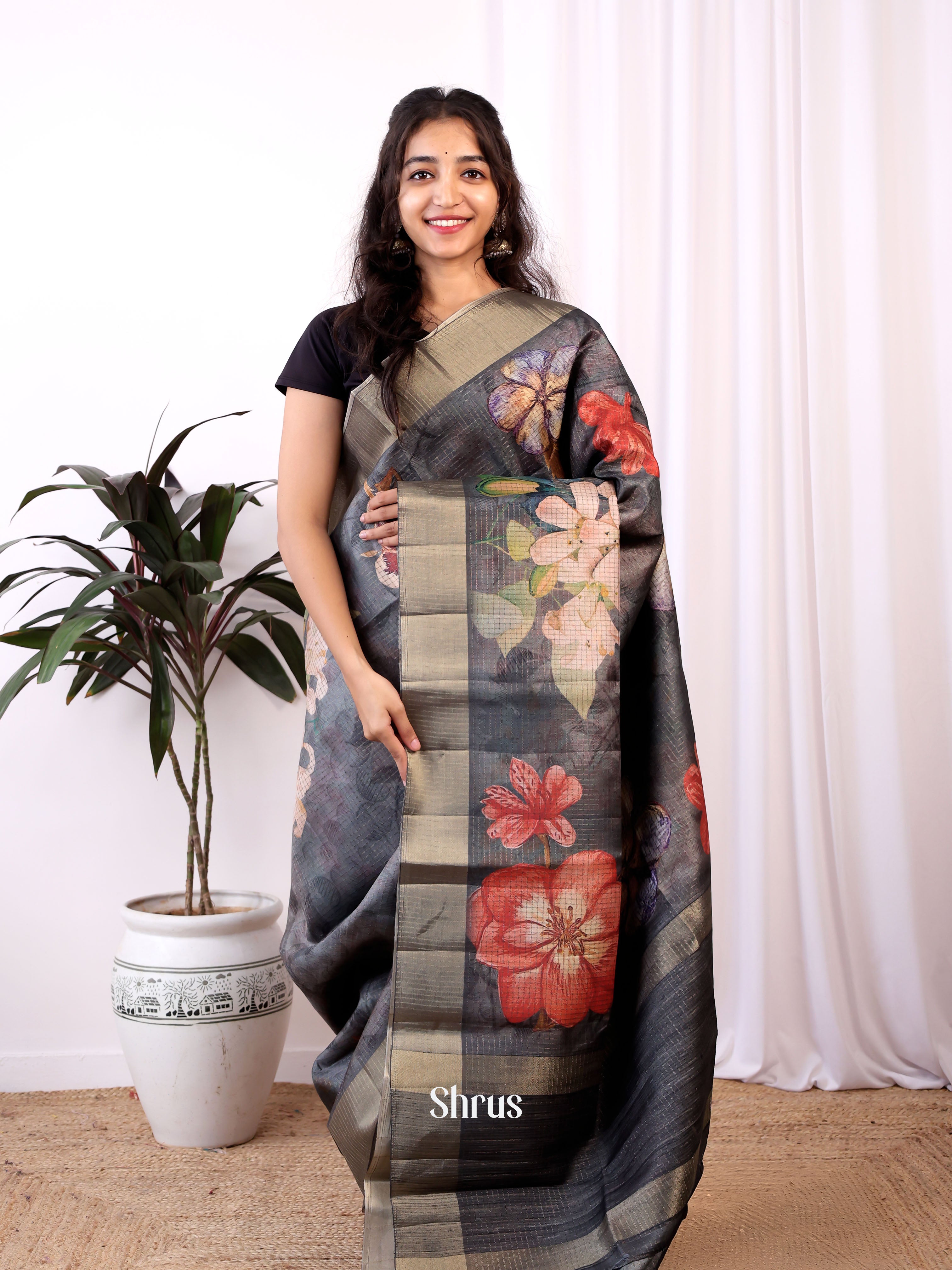 Black- Semi Tussar Saree