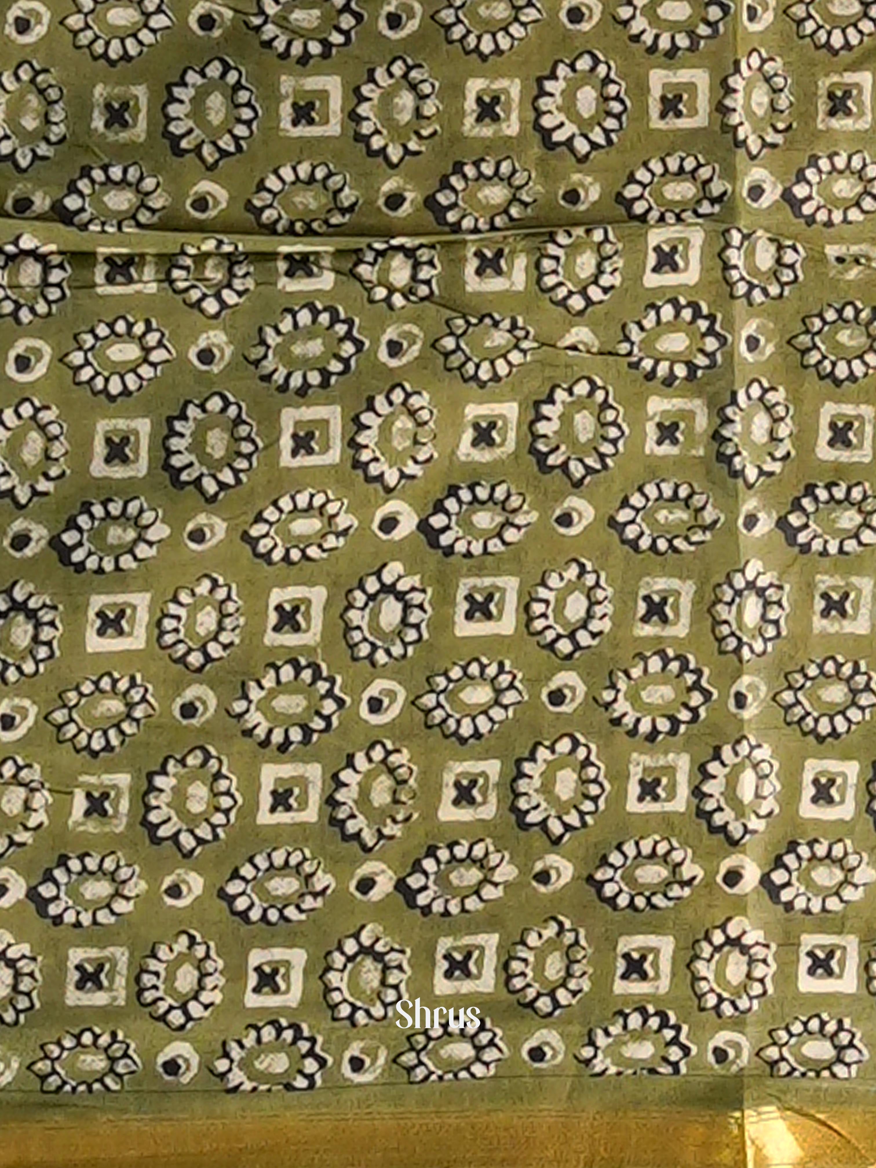 Cream & Green - Semi Chanderi Saree