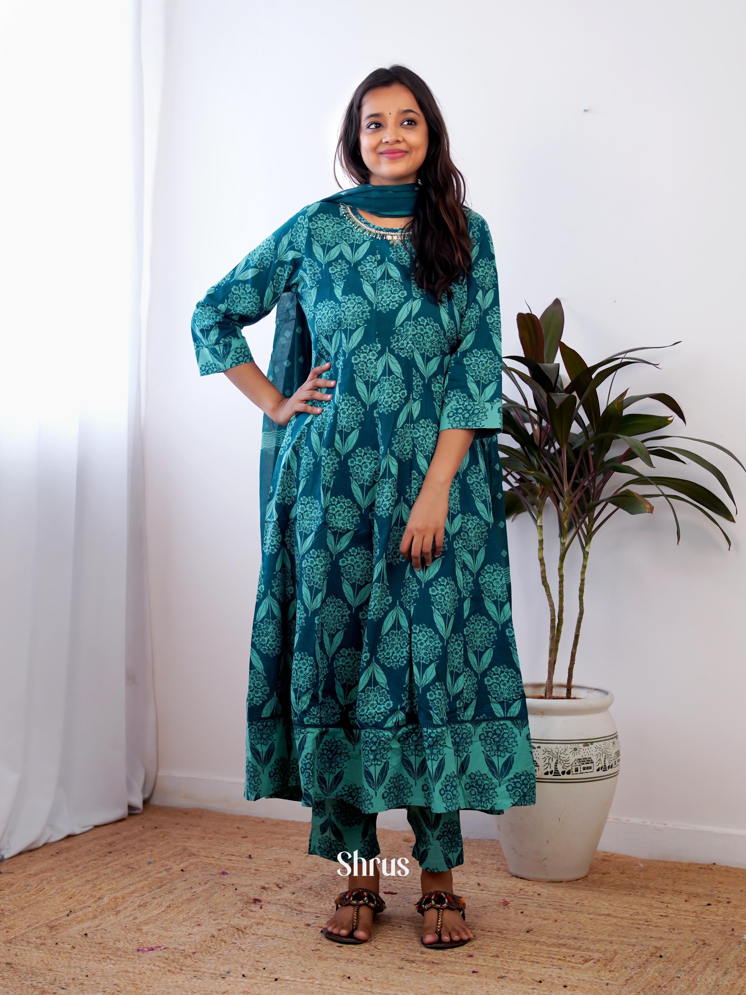 Green -3pc  Readymade Suits