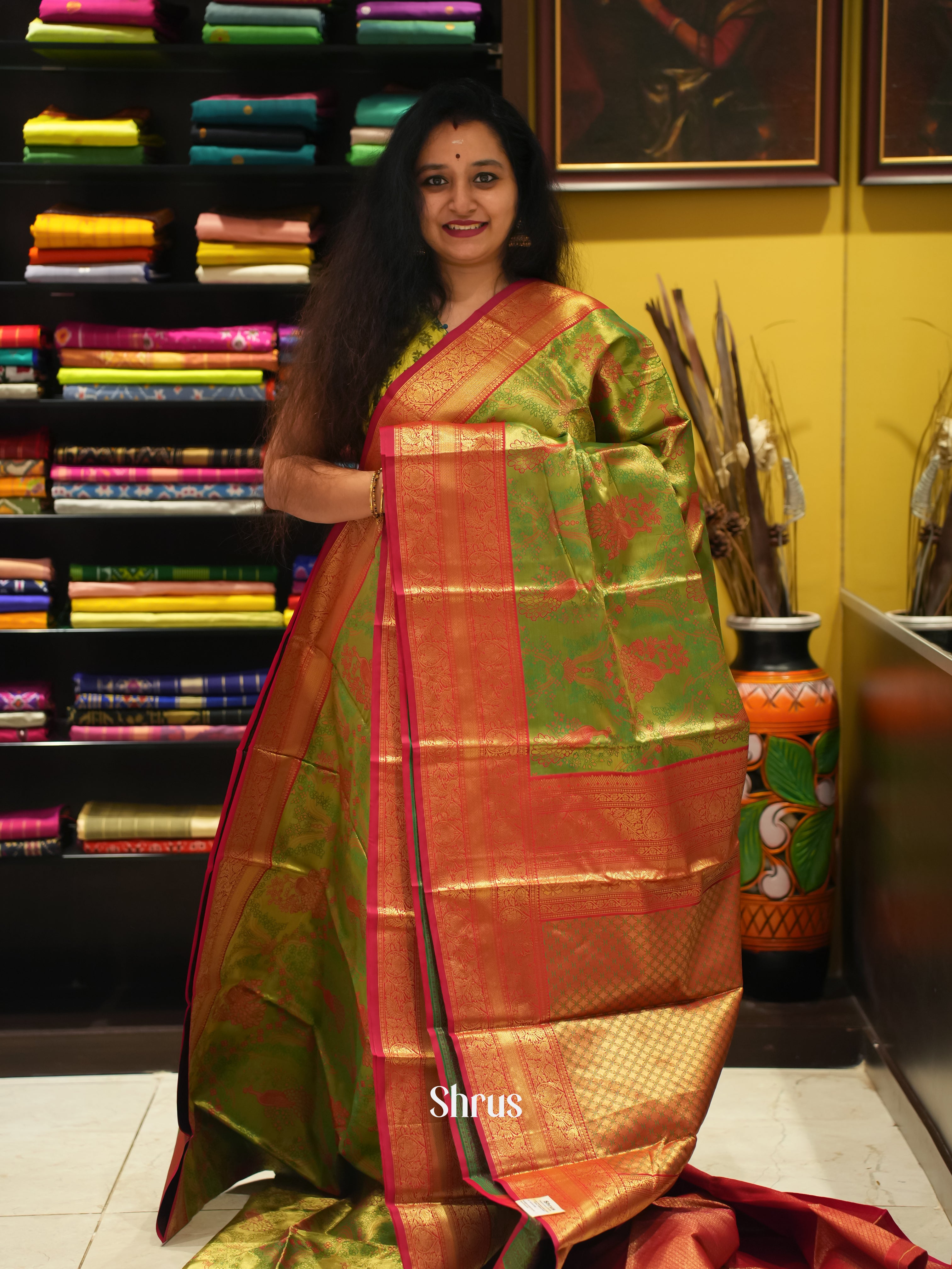 Green & Red- Kanchipuram-halfpure Saree