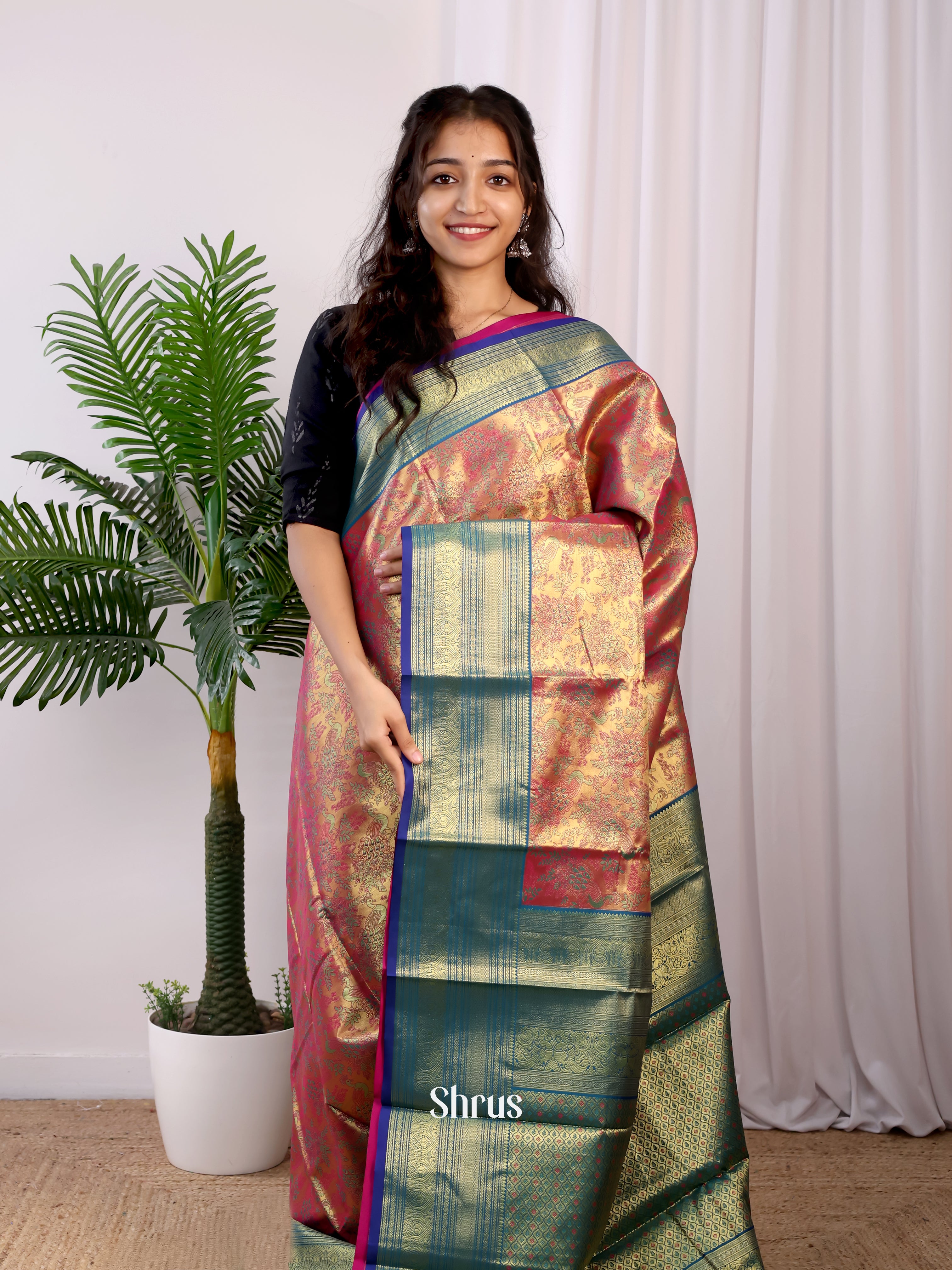 CIS06391 - Kanchipuram-halfpure Saree