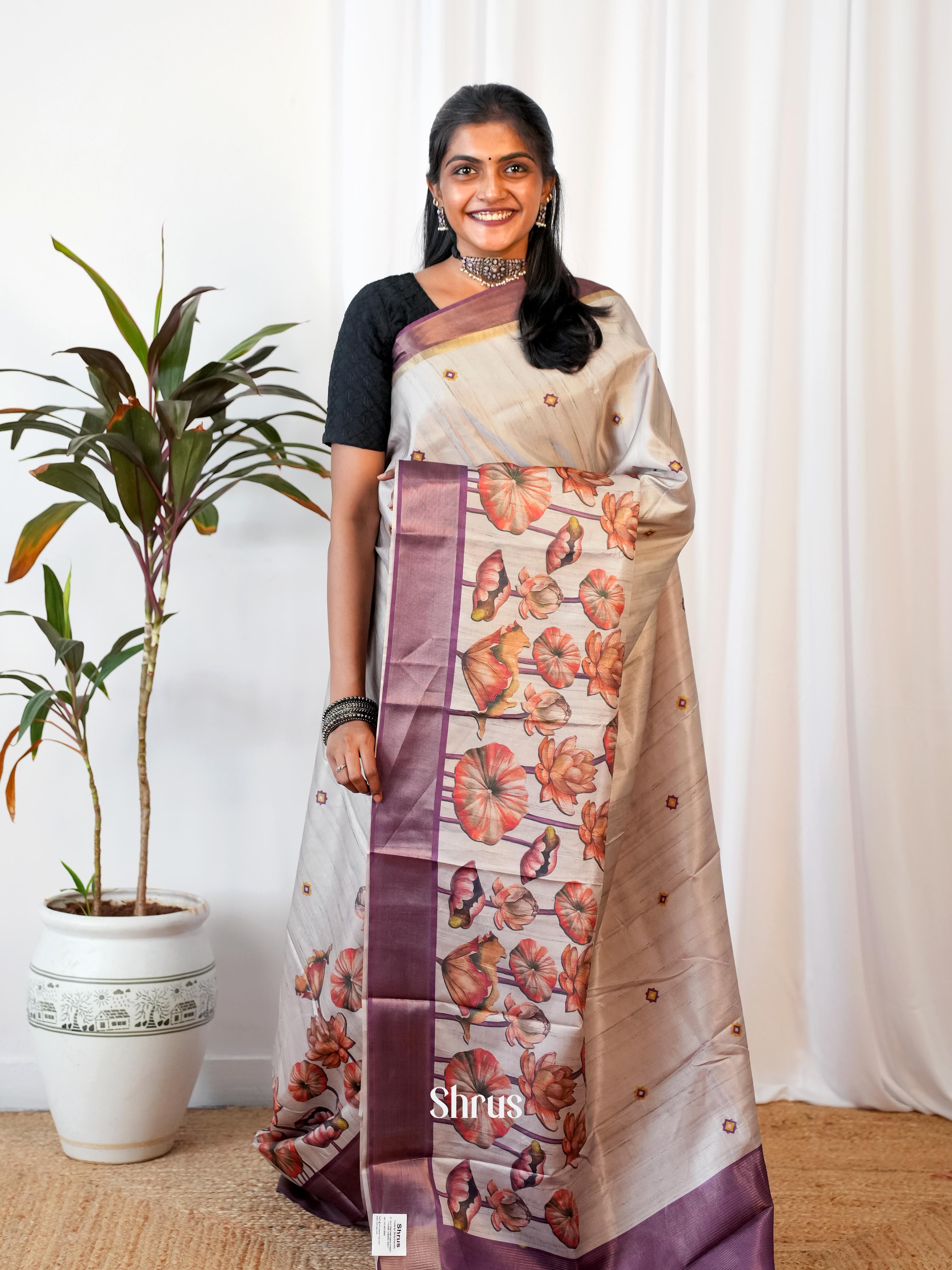 CIS06479 - Printed Tussar Saree